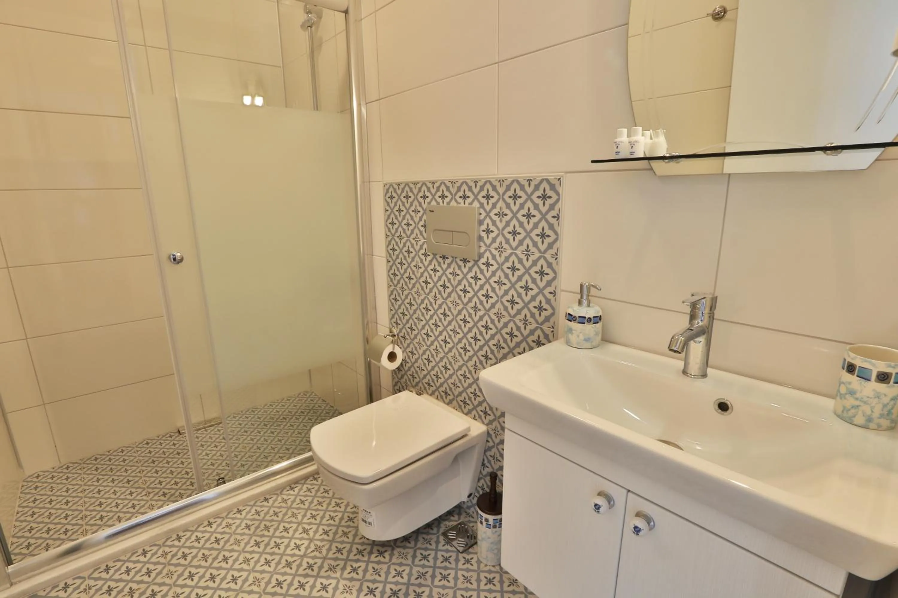 Bathroom in Emre Hotel 10Oda