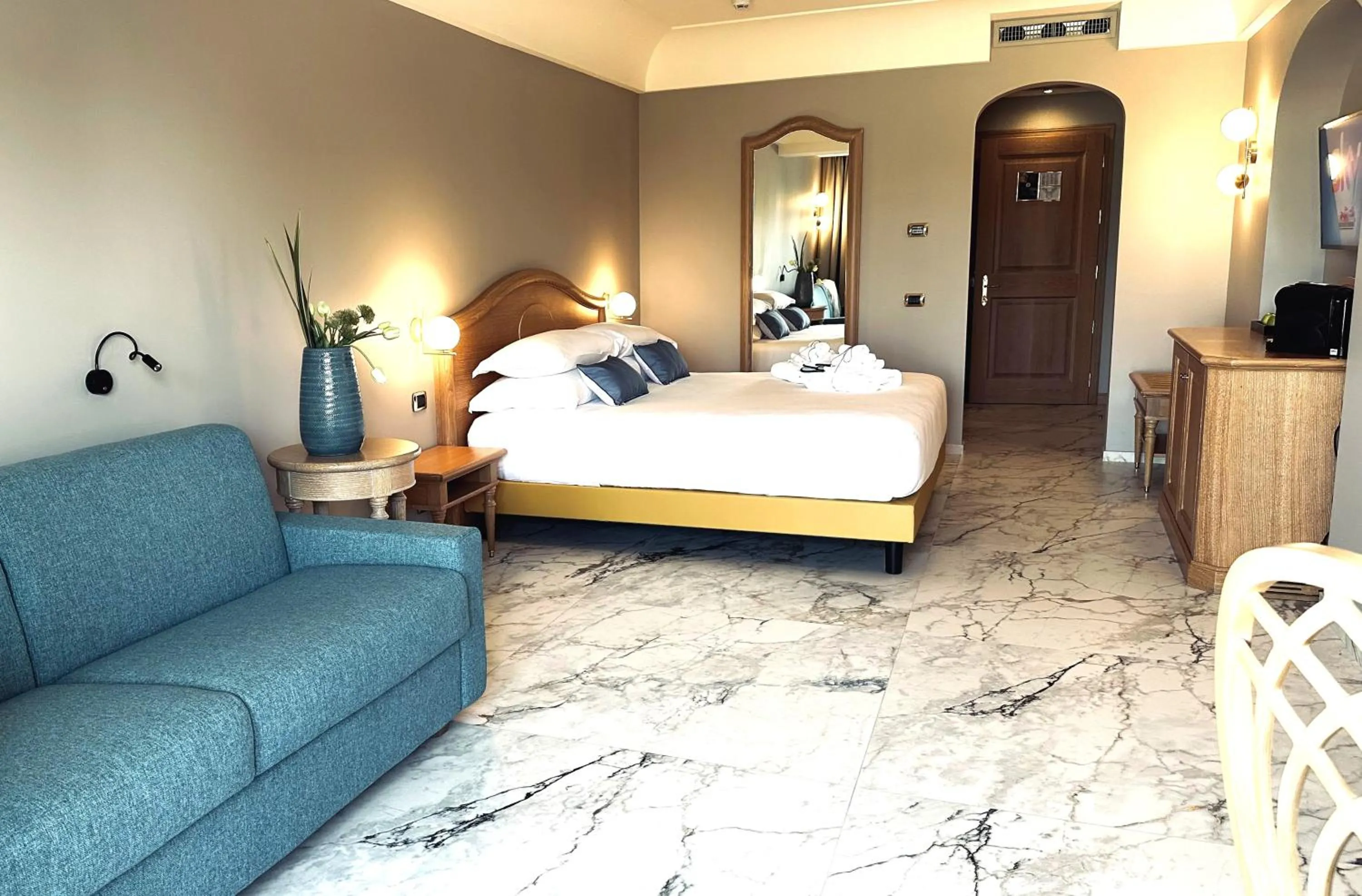 Bed in Palace Hotel Desenzano