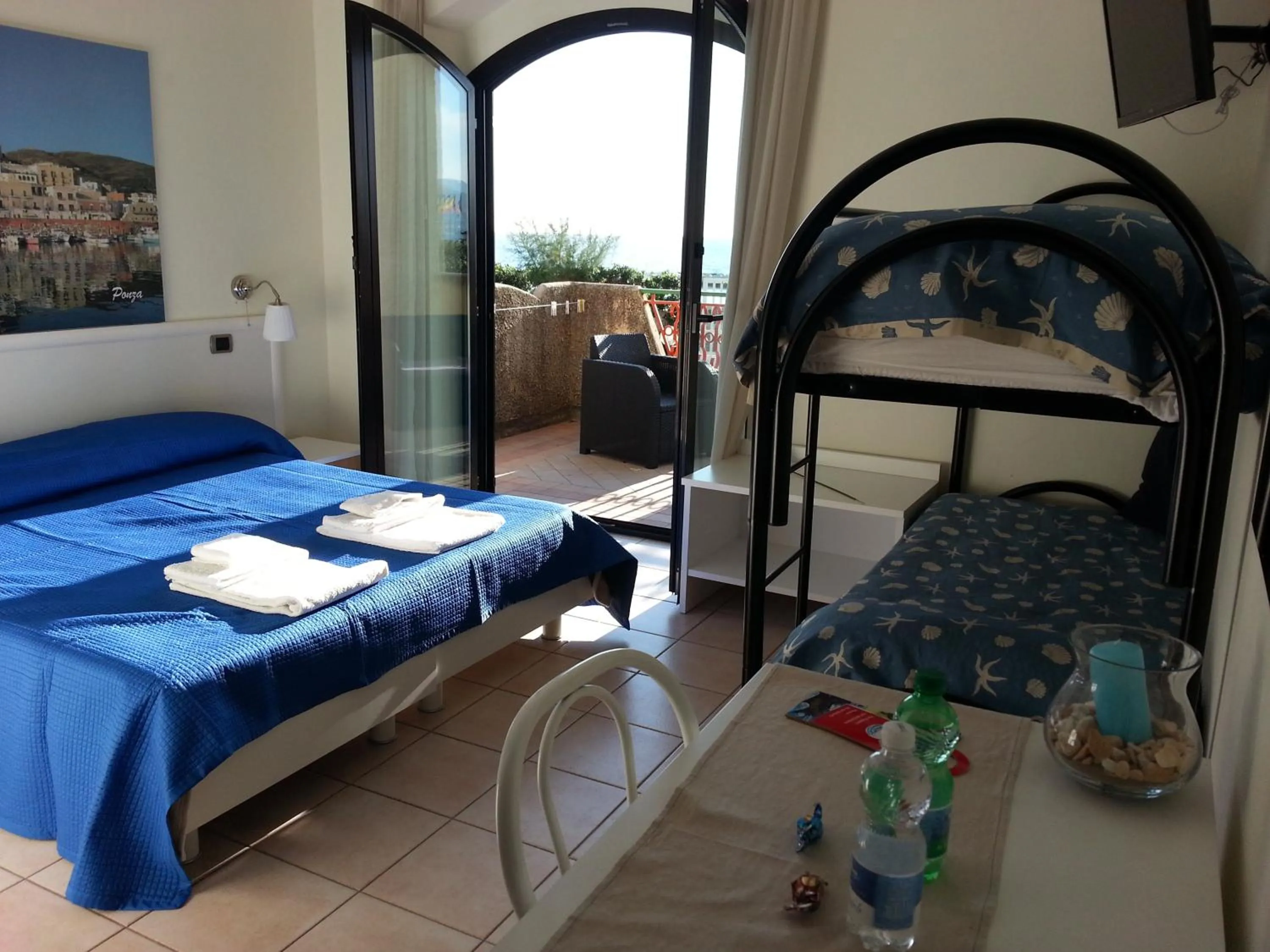 Photo of the whole room, Bed in Hotel Tirreno Formia