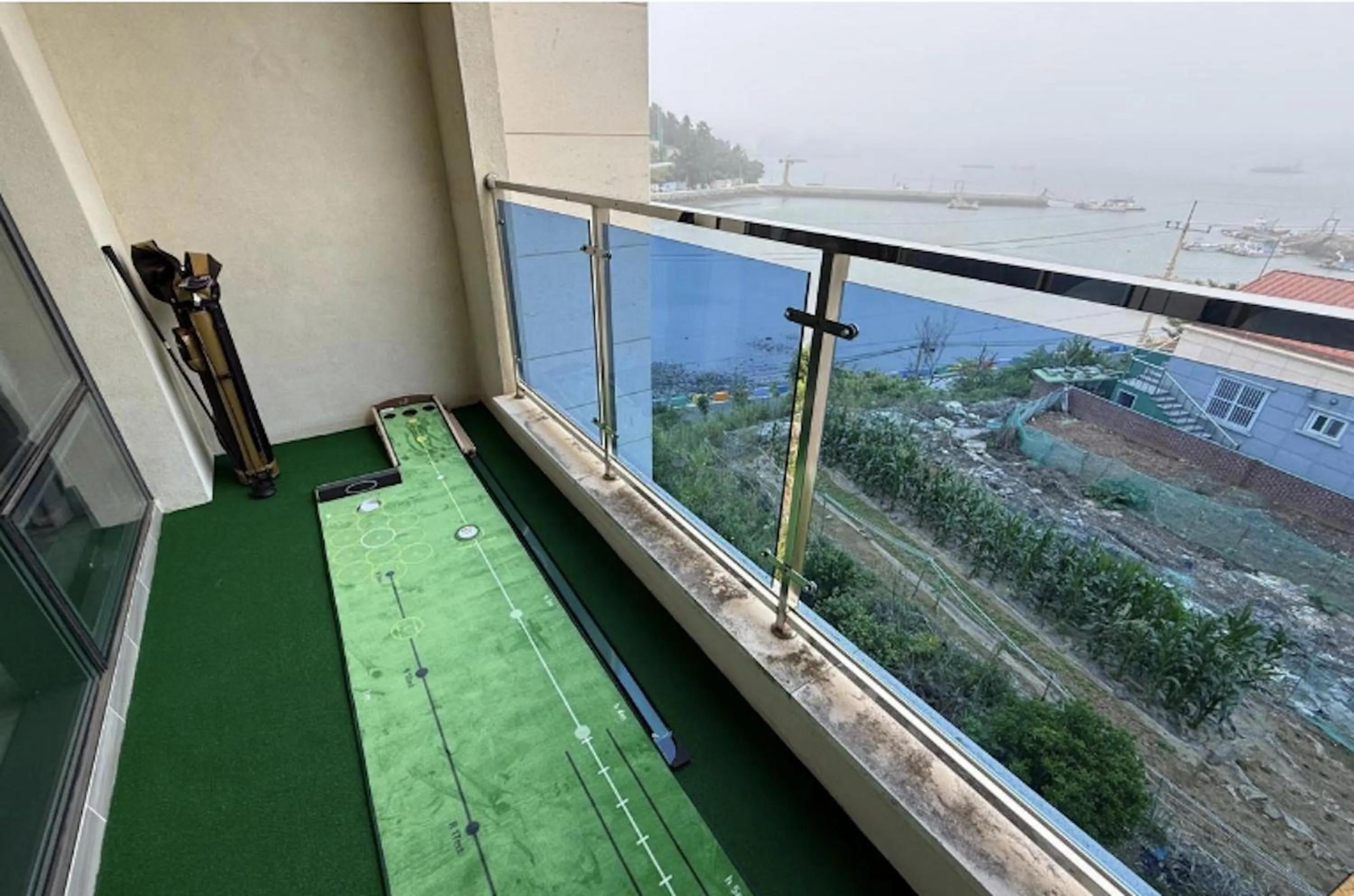 Blanc Hotel & Resort