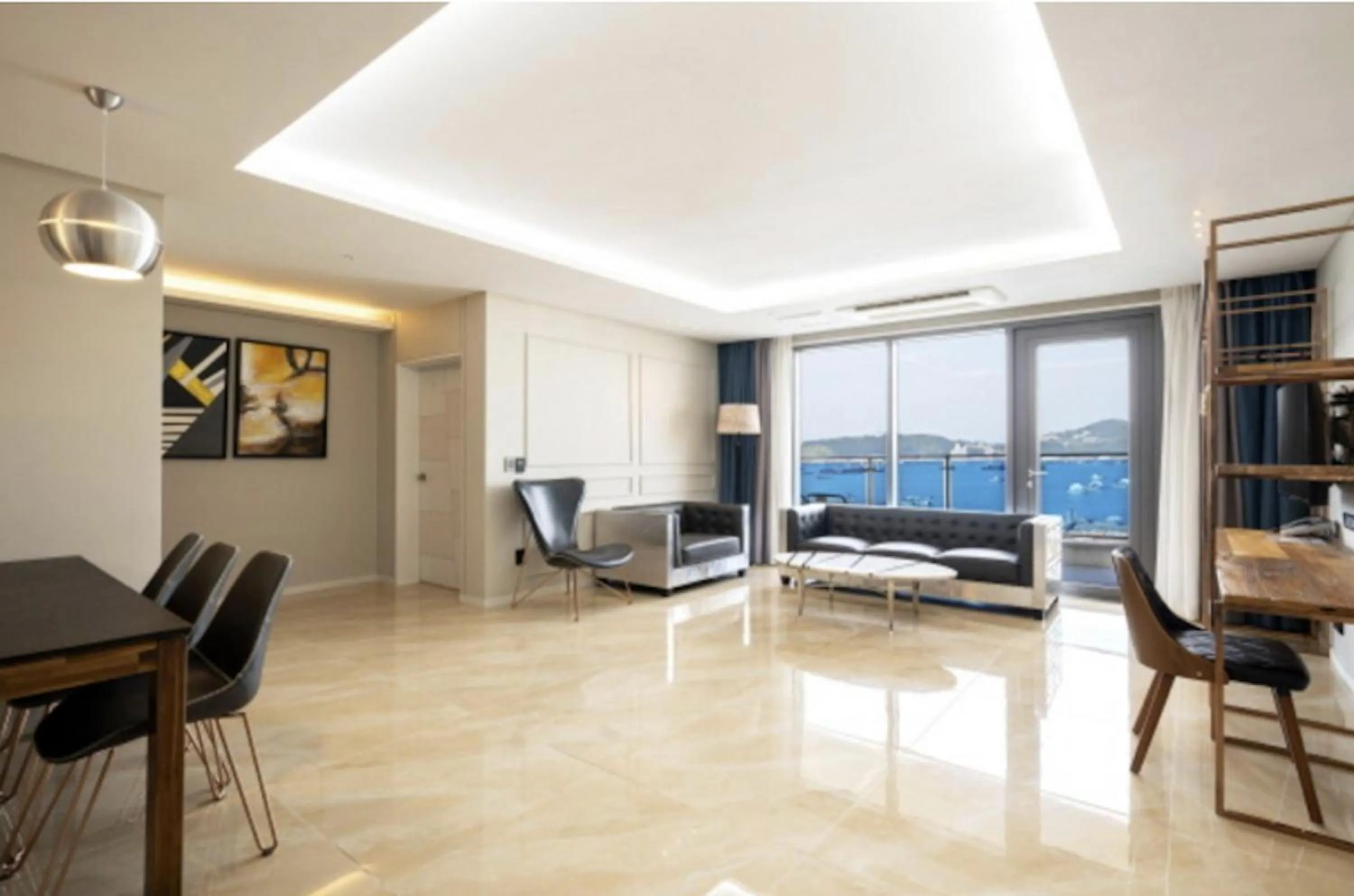 Blanc Hotel & Resort