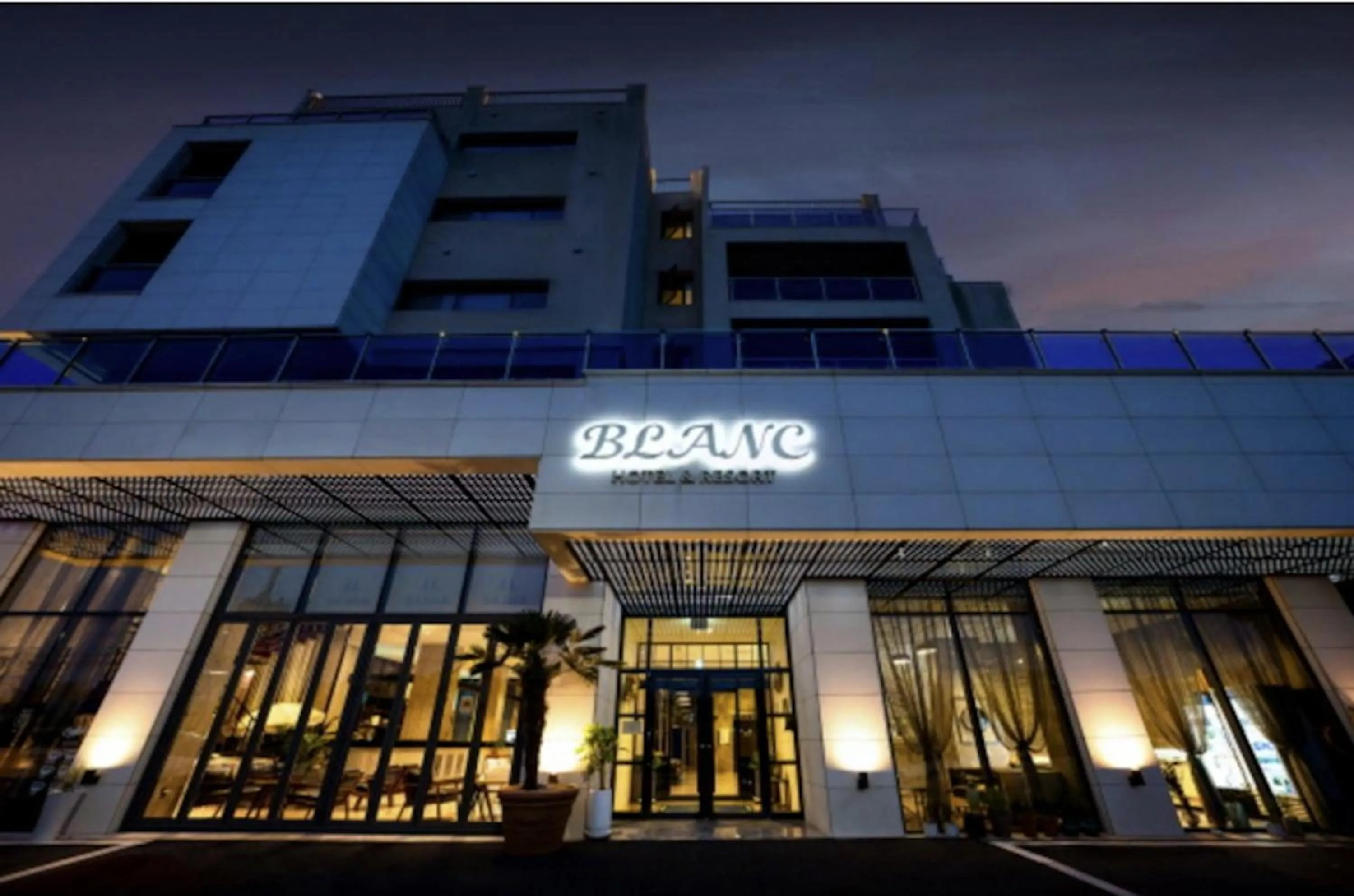 Property building in Blanc Hotel & Resort