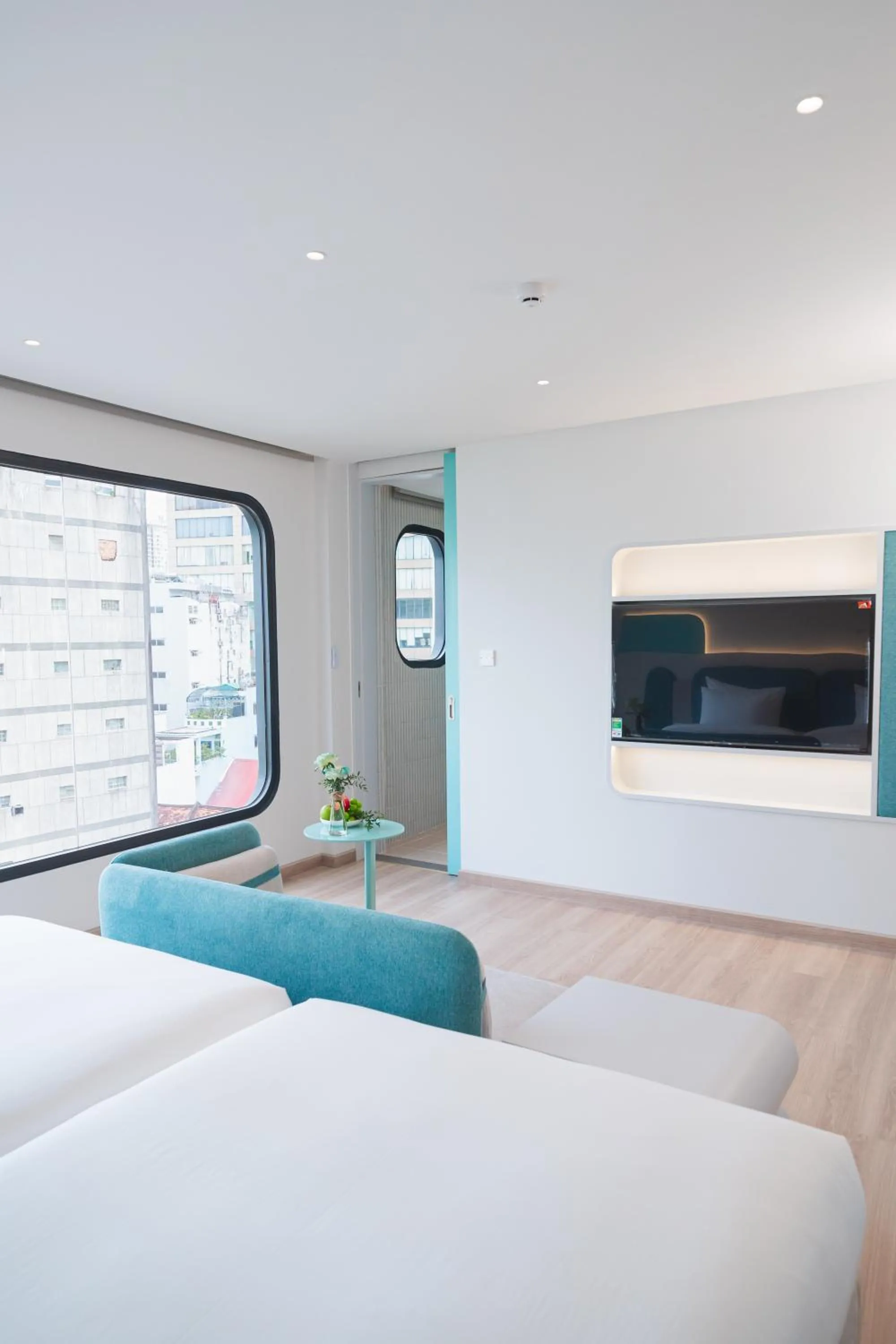 Bedroom, Bed in IconSphere Hotel