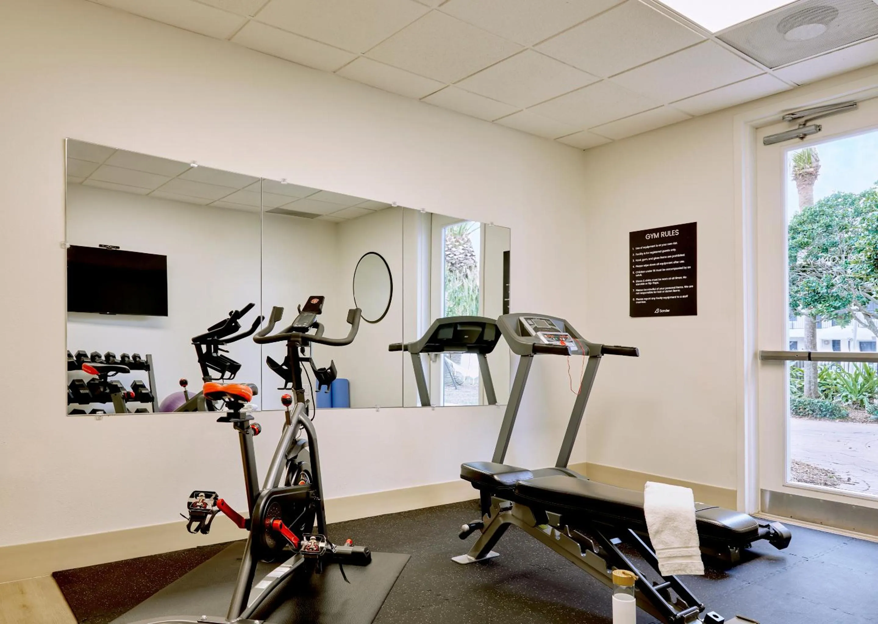 Fitness centre/facilities in voco Kissimmee Orlando by IHG