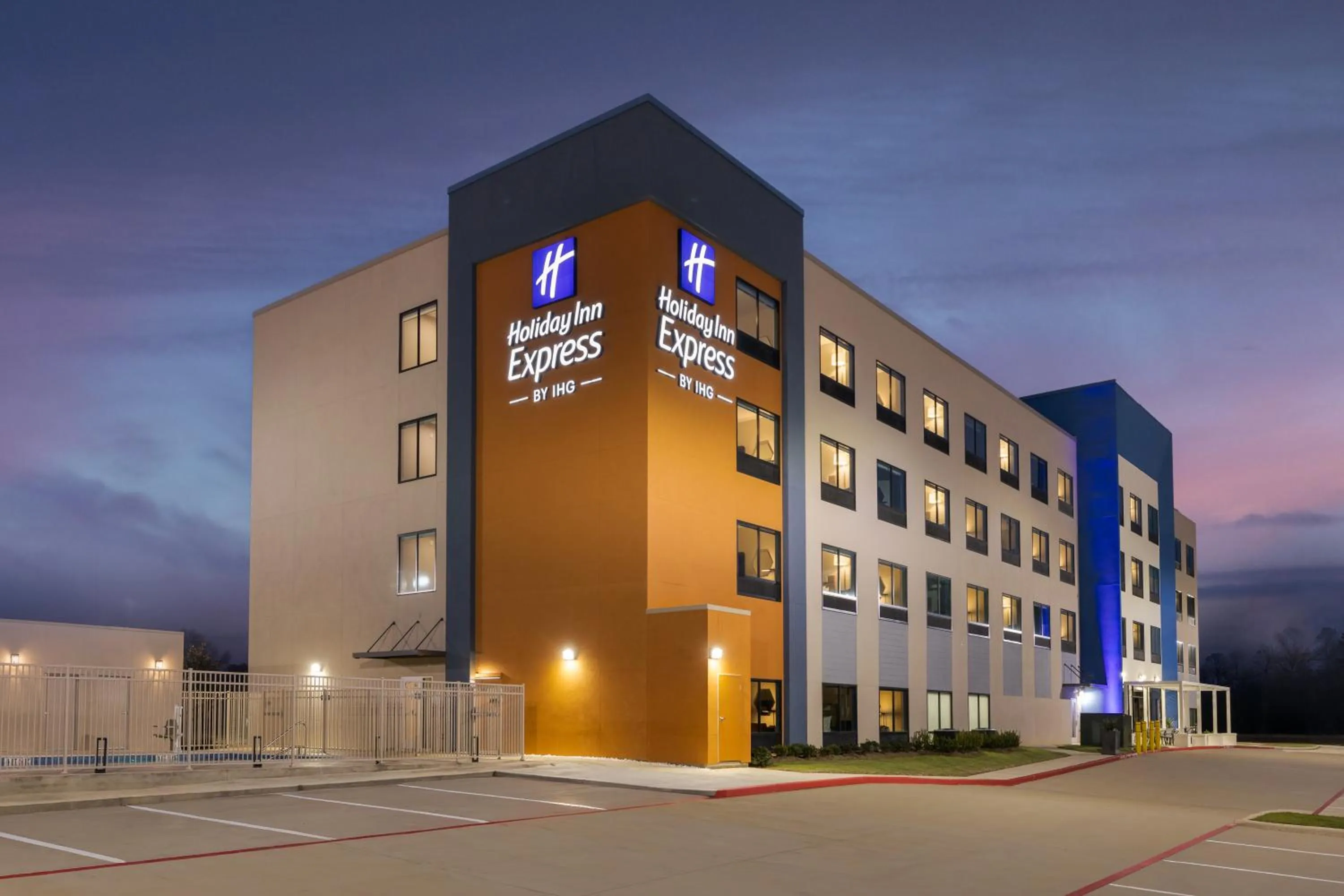 Holiday Inn Express & Suites Nacogdoches Southwest by IHG