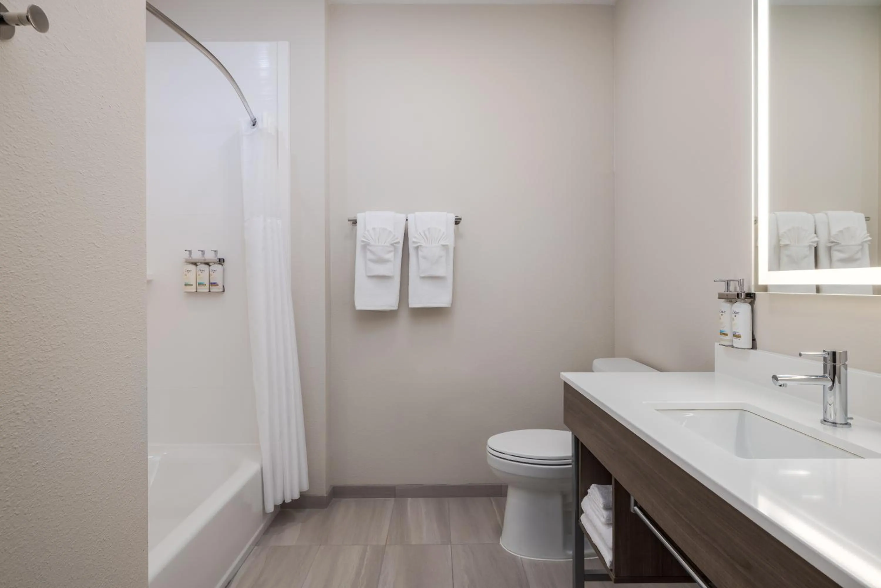 Holiday Inn Express & Suites Nacogdoches Southwest by IHG