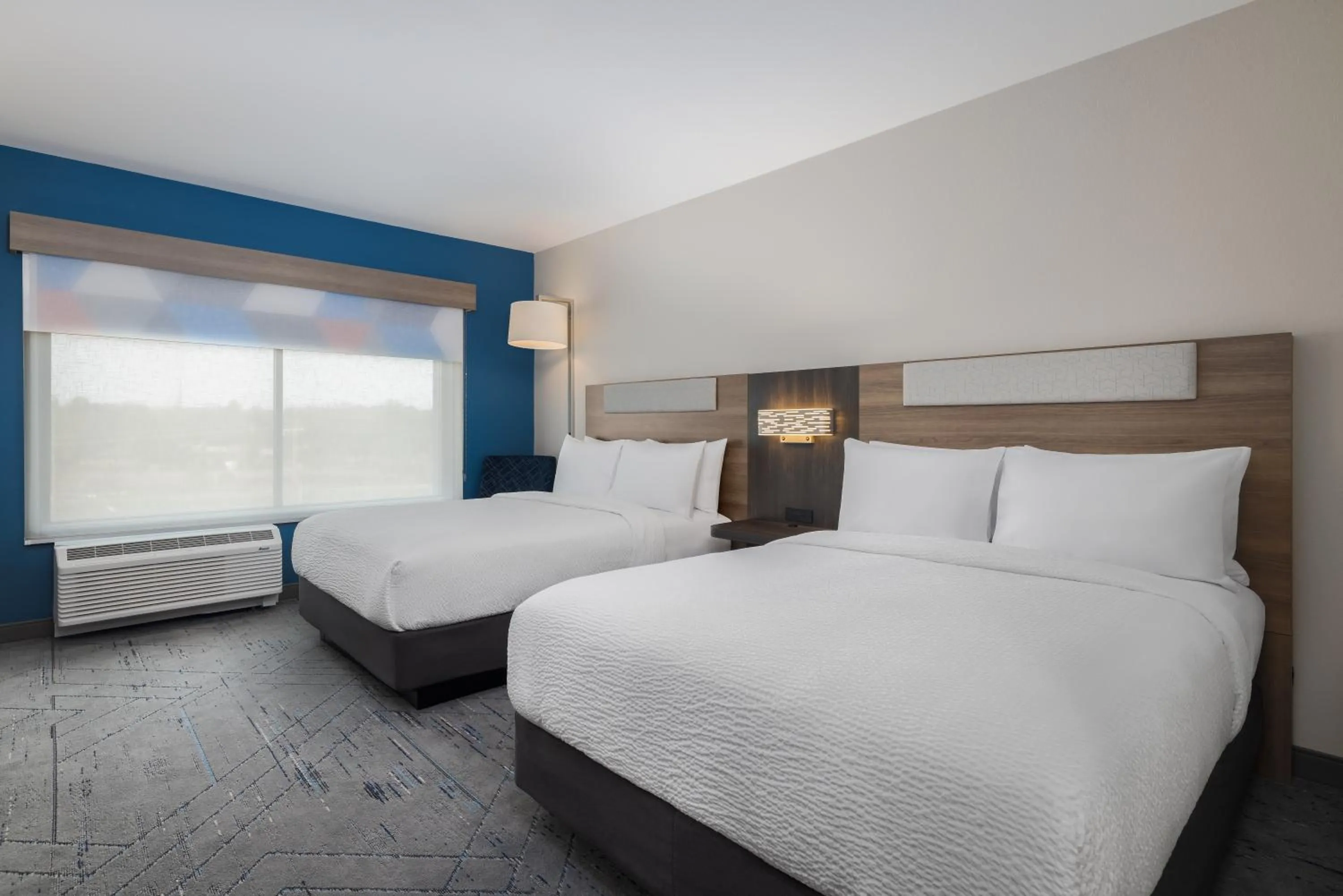 Bed in Holiday Inn Express & Suites Nacogdoches Southwest by IHG