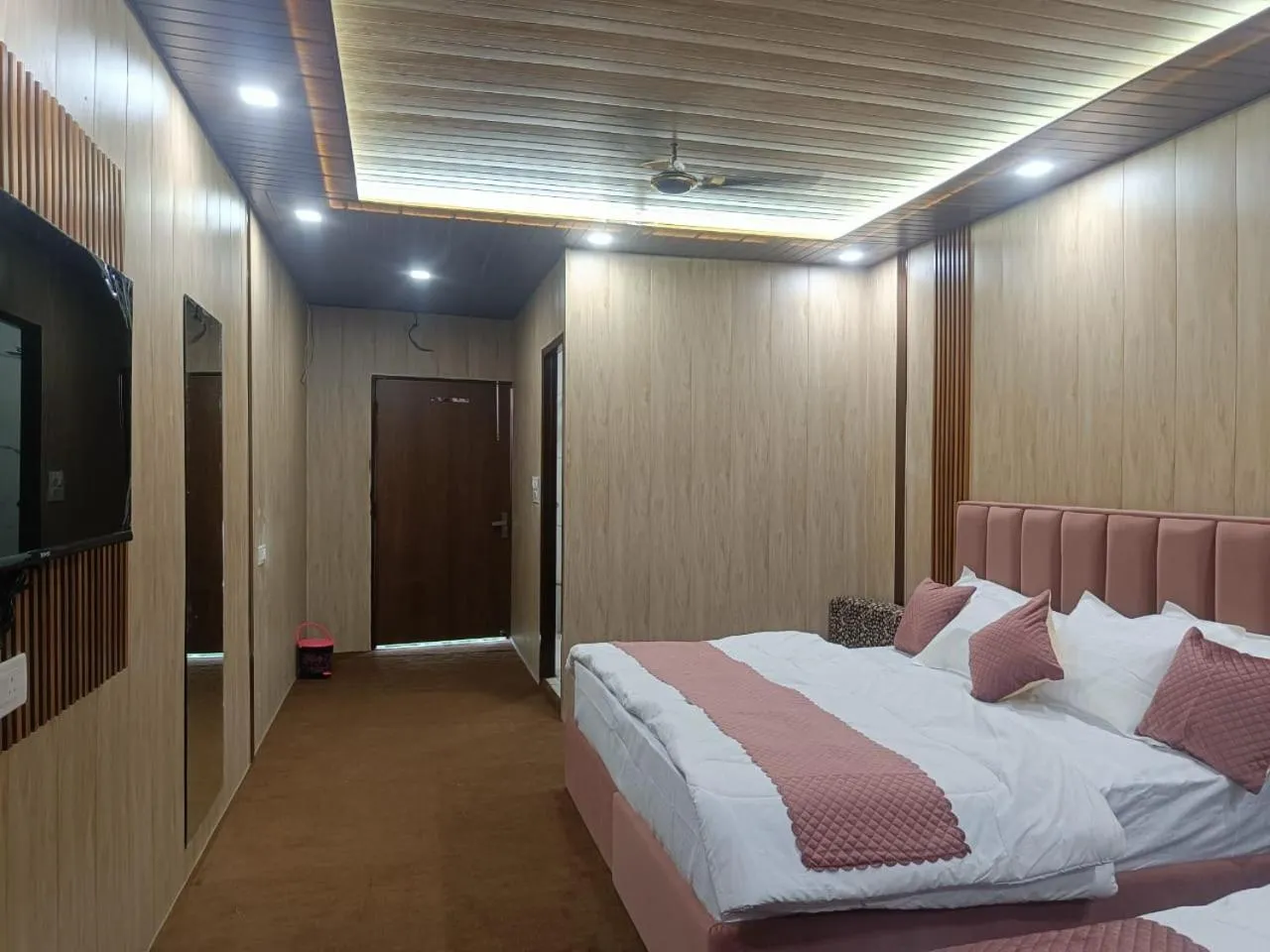 Bed in Pavani Resort