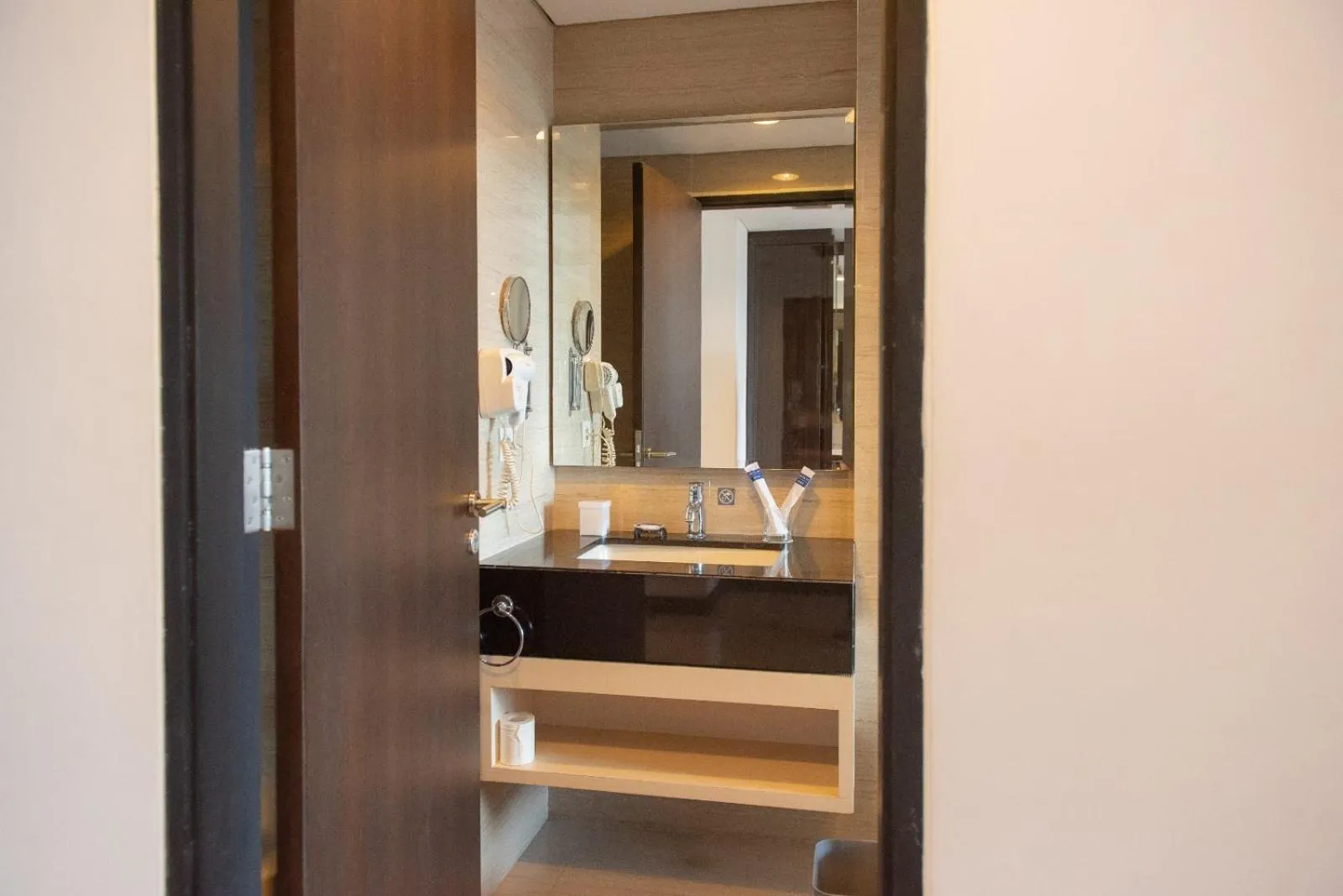 Bathroom in Nemuru Grand Bellevue Radio Dalam