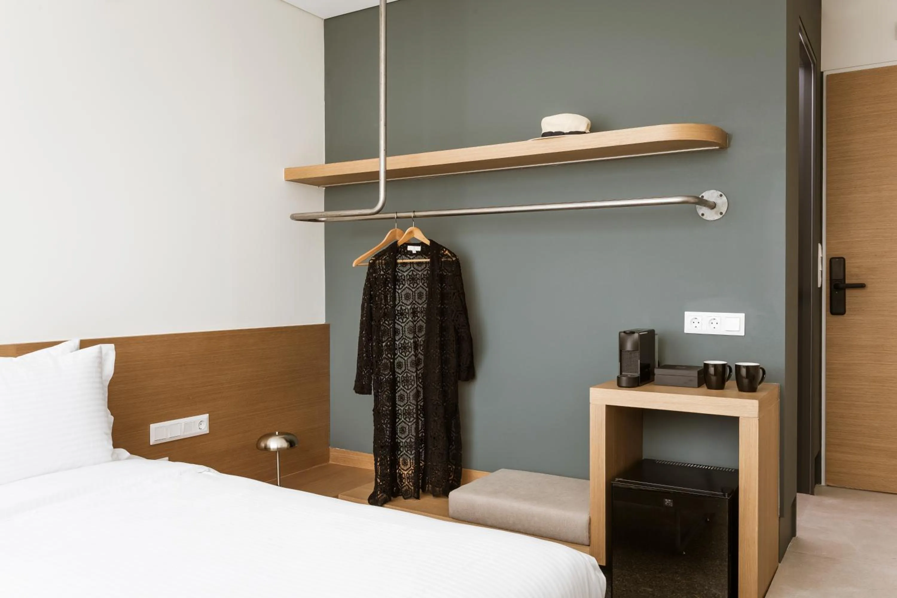 Bedroom, Bed in Elevate Athens