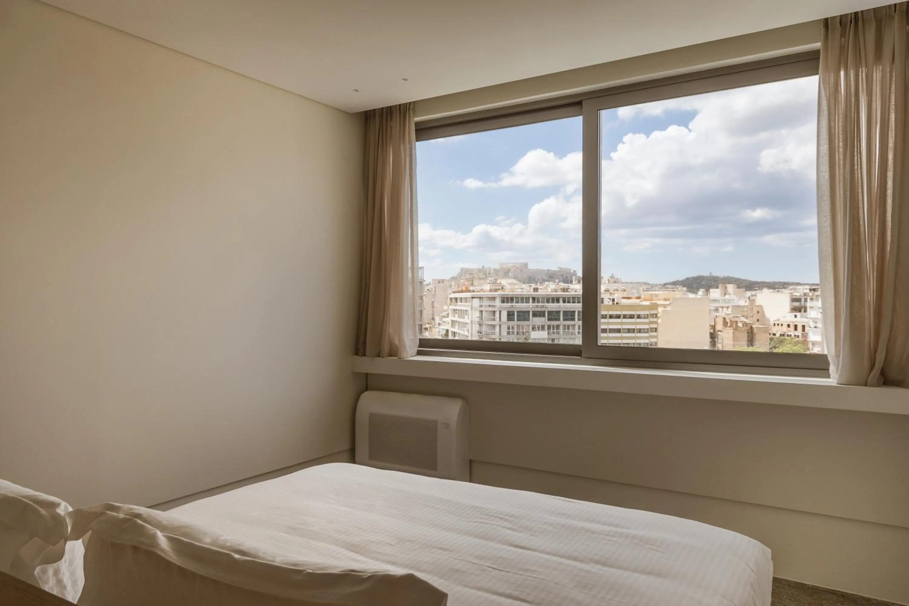 View (from property/room), Bed in Elevate Athens