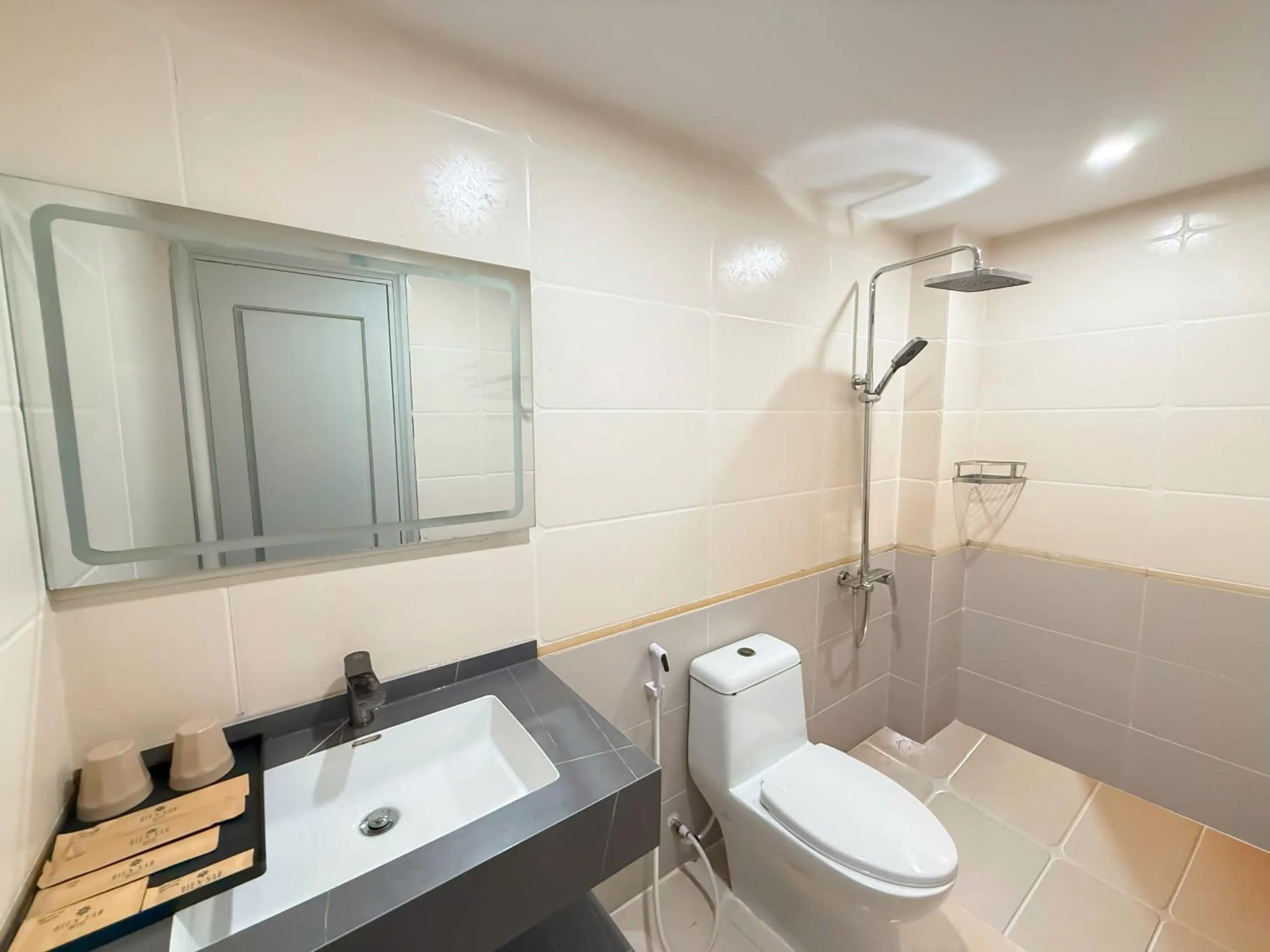 Bien Sao Hotel Duong Quang Ham