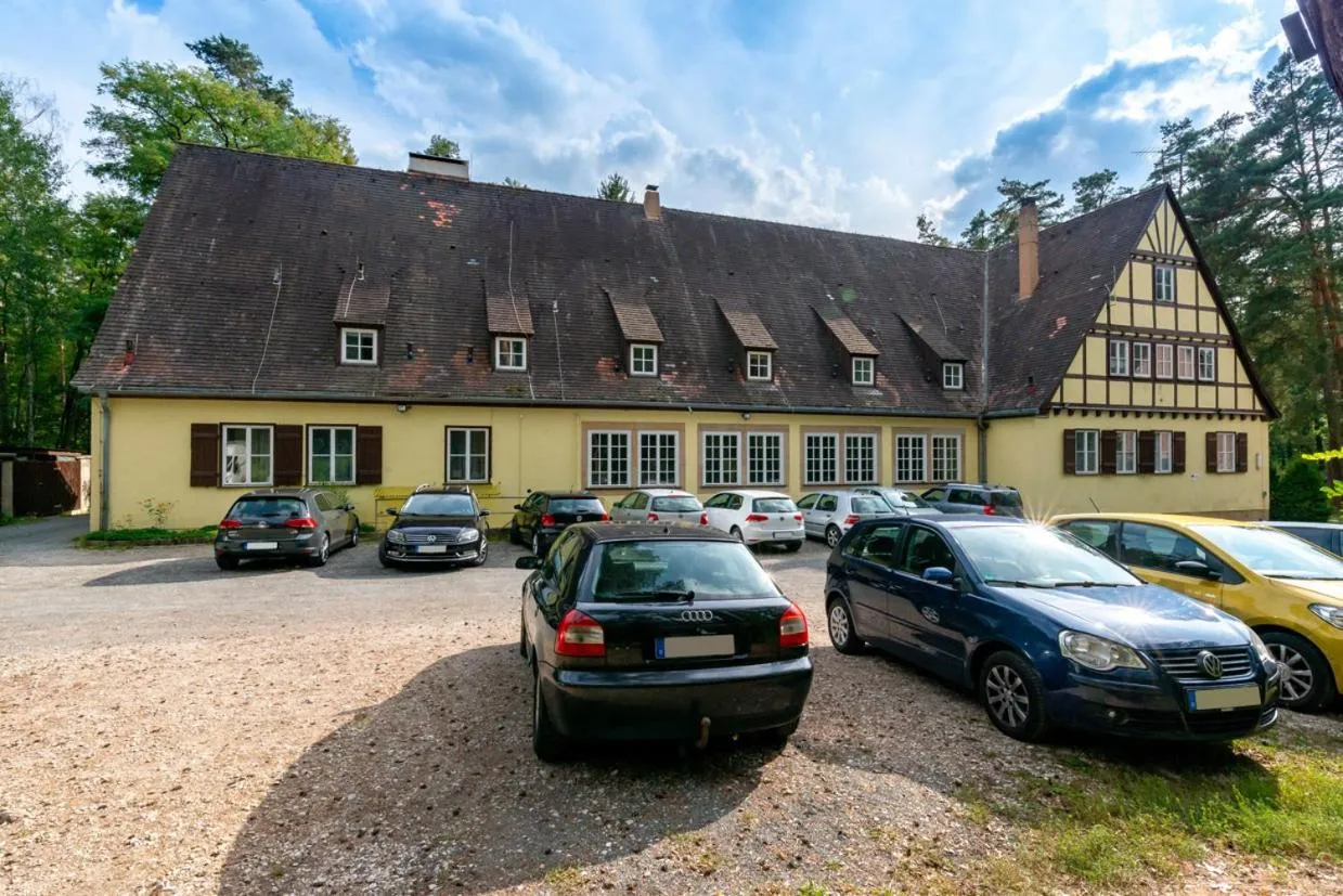Parking in Jugendhotel Nürnberg