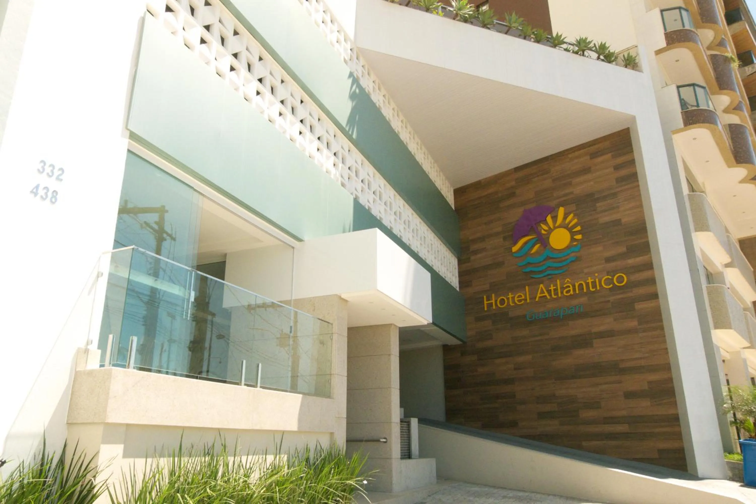 Facade/entrance in Hotel Atlântico