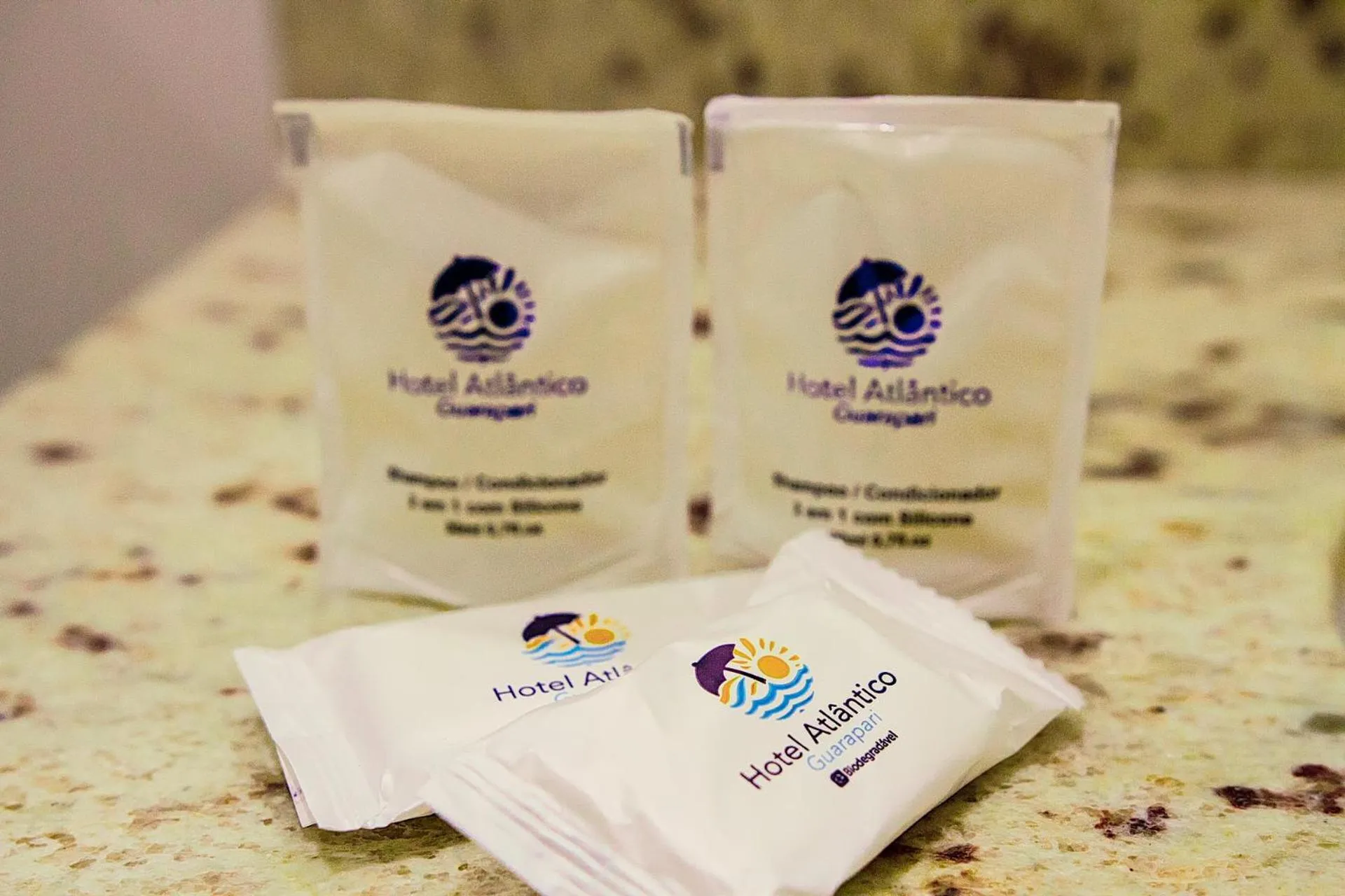 Bathroom in Hotel Atlântico