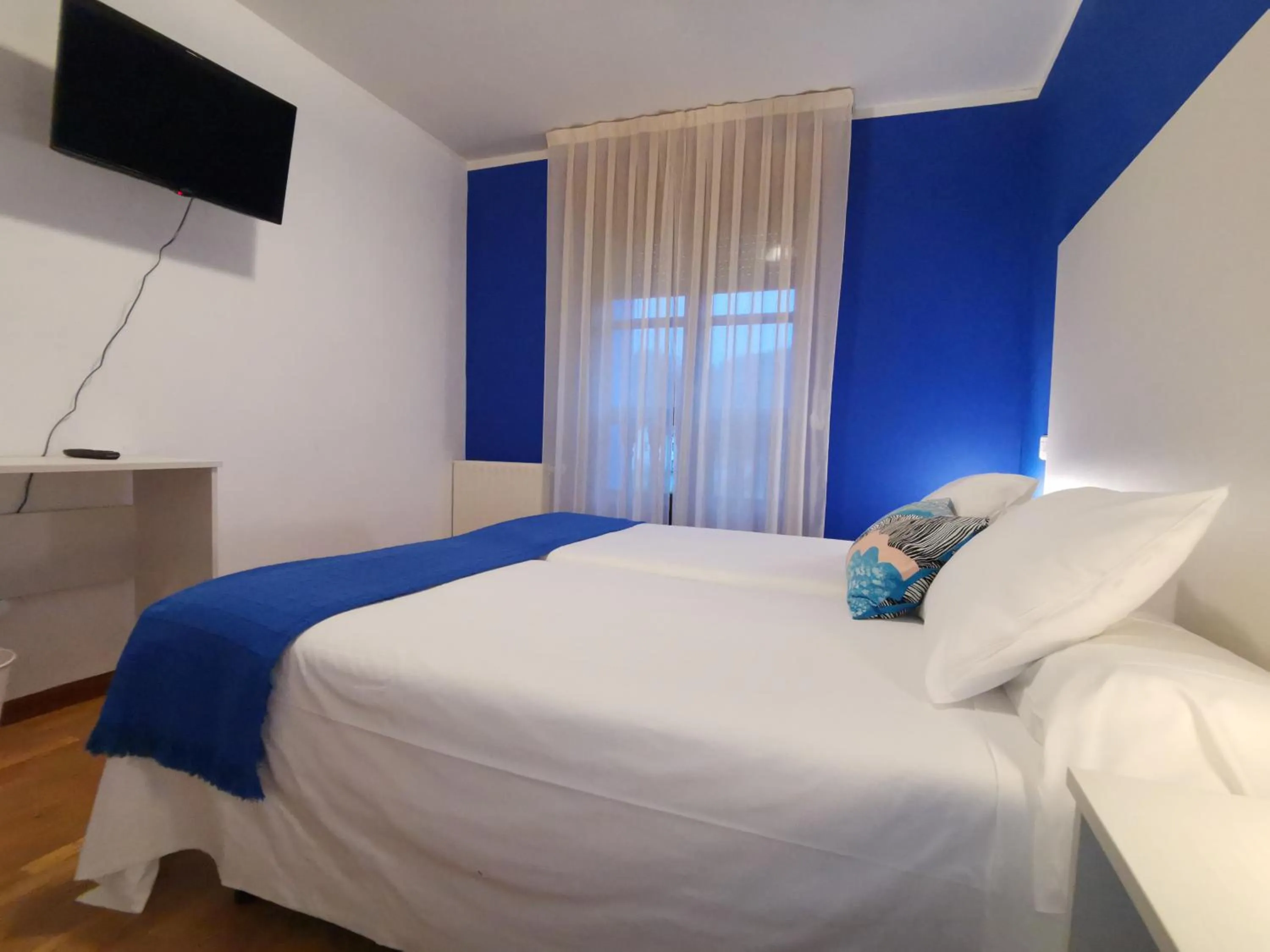 Bedroom in Hotel El Trasgu