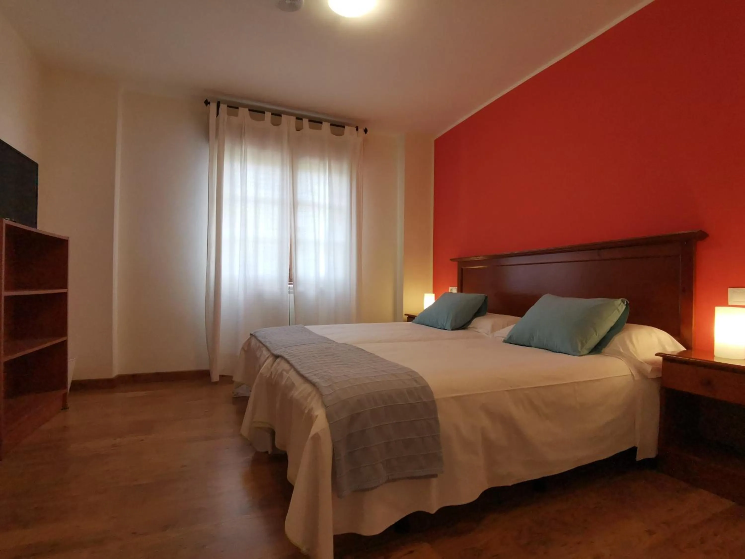 Bedroom in Hotel El Trasgu