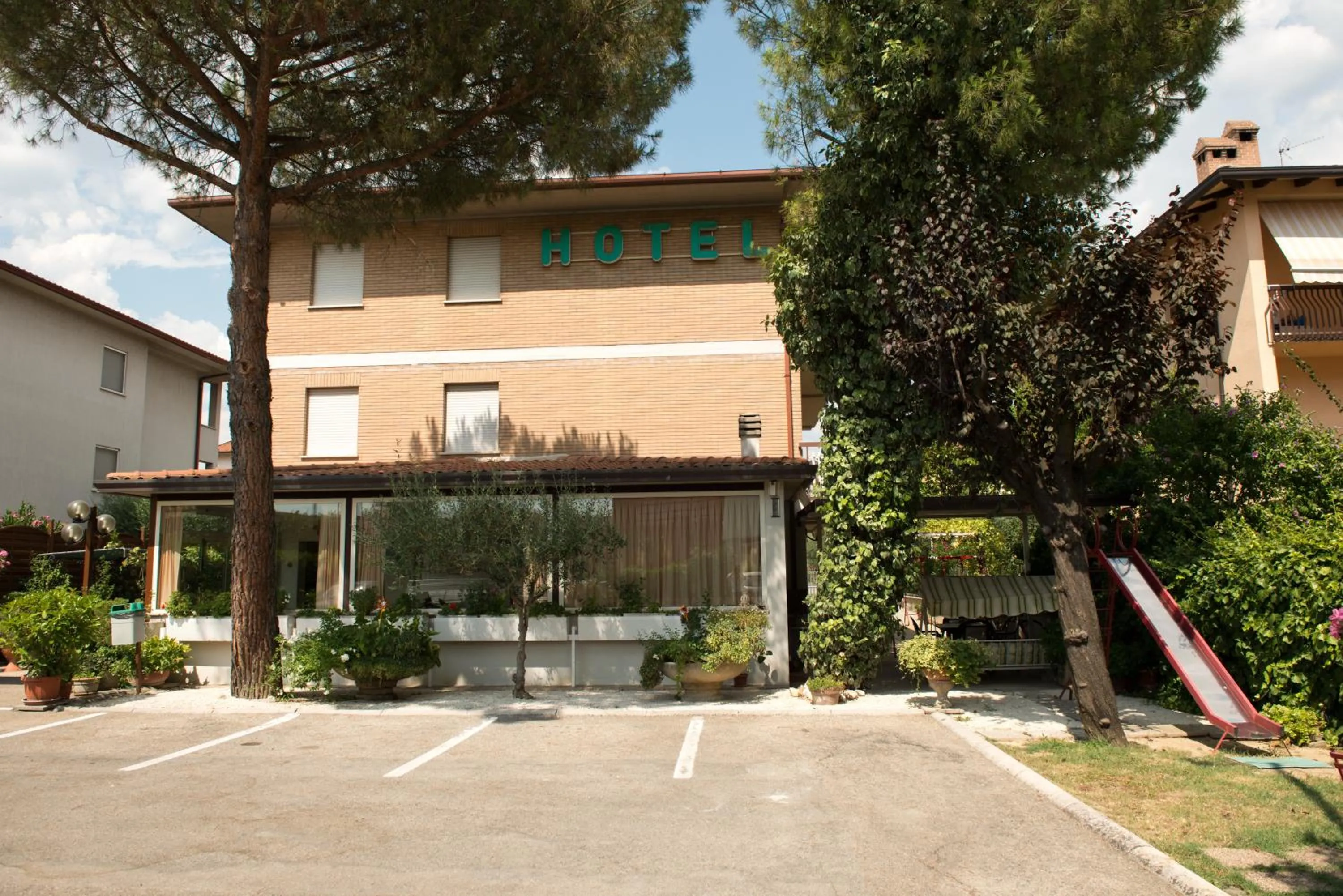 Property building in Hotel Santa Maria