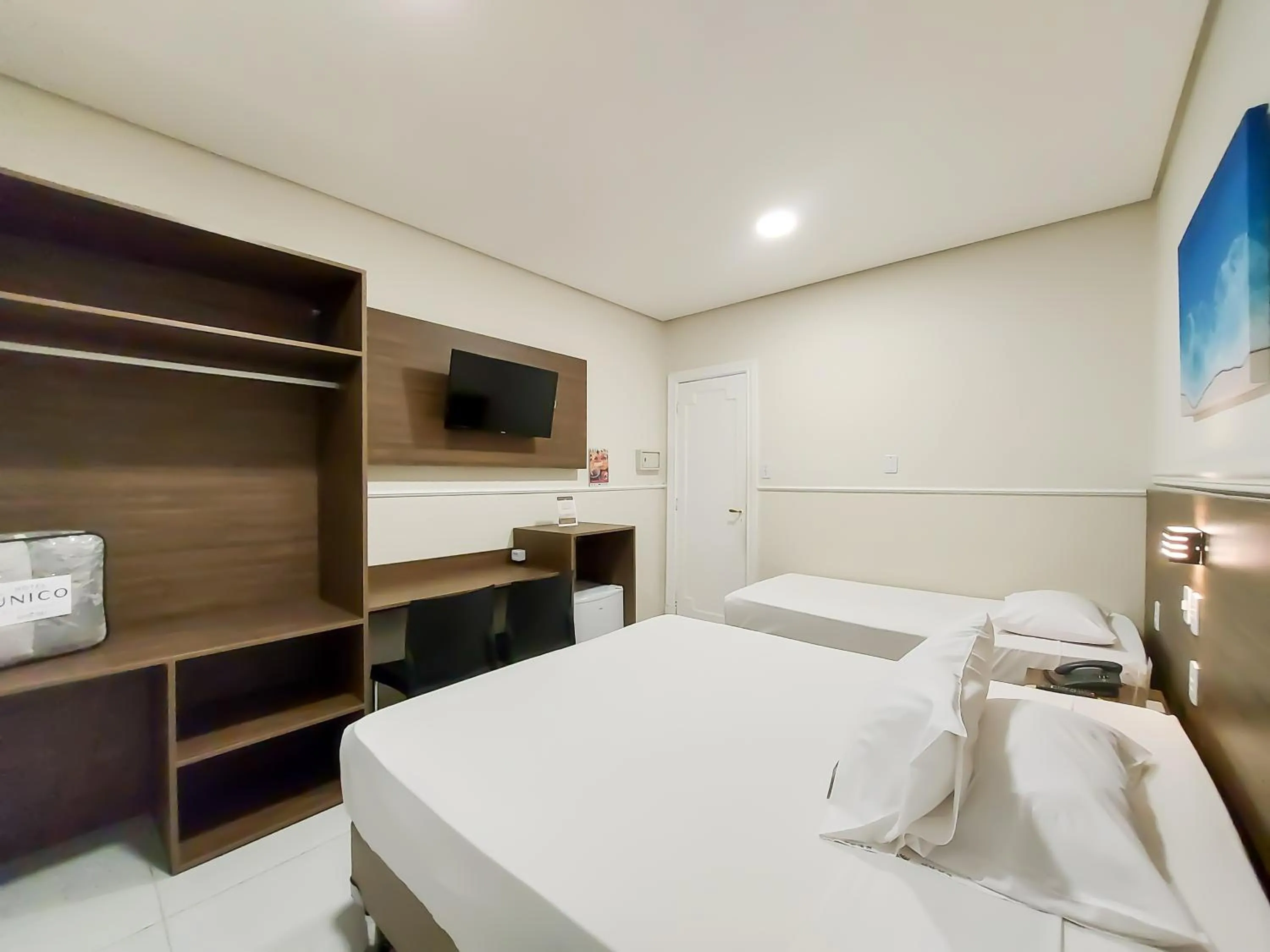 TV and multimedia, Bed in Hotel Itamarati Centro-República