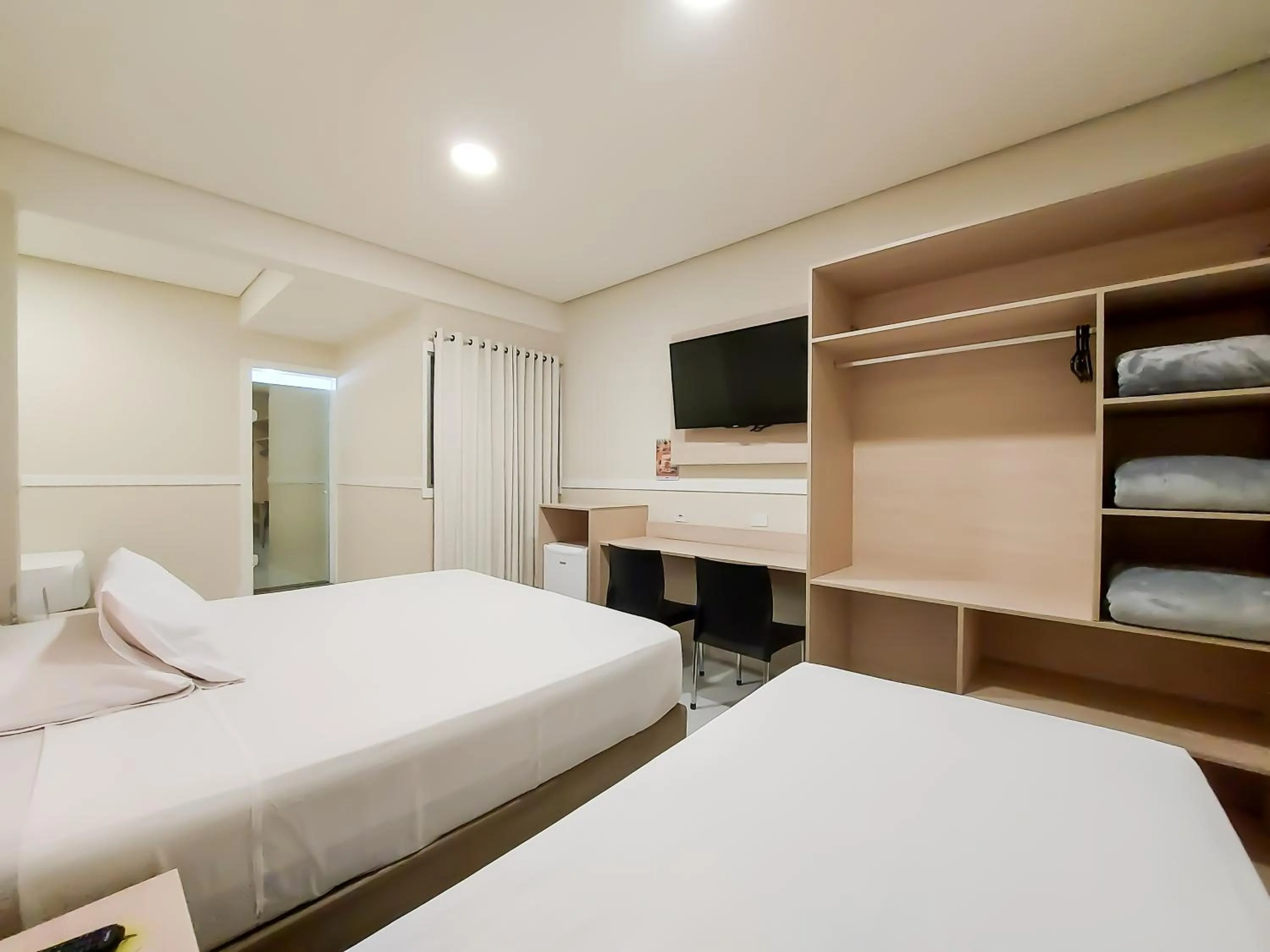 Bedroom, Bed in Hotel Itamarati Centro-República