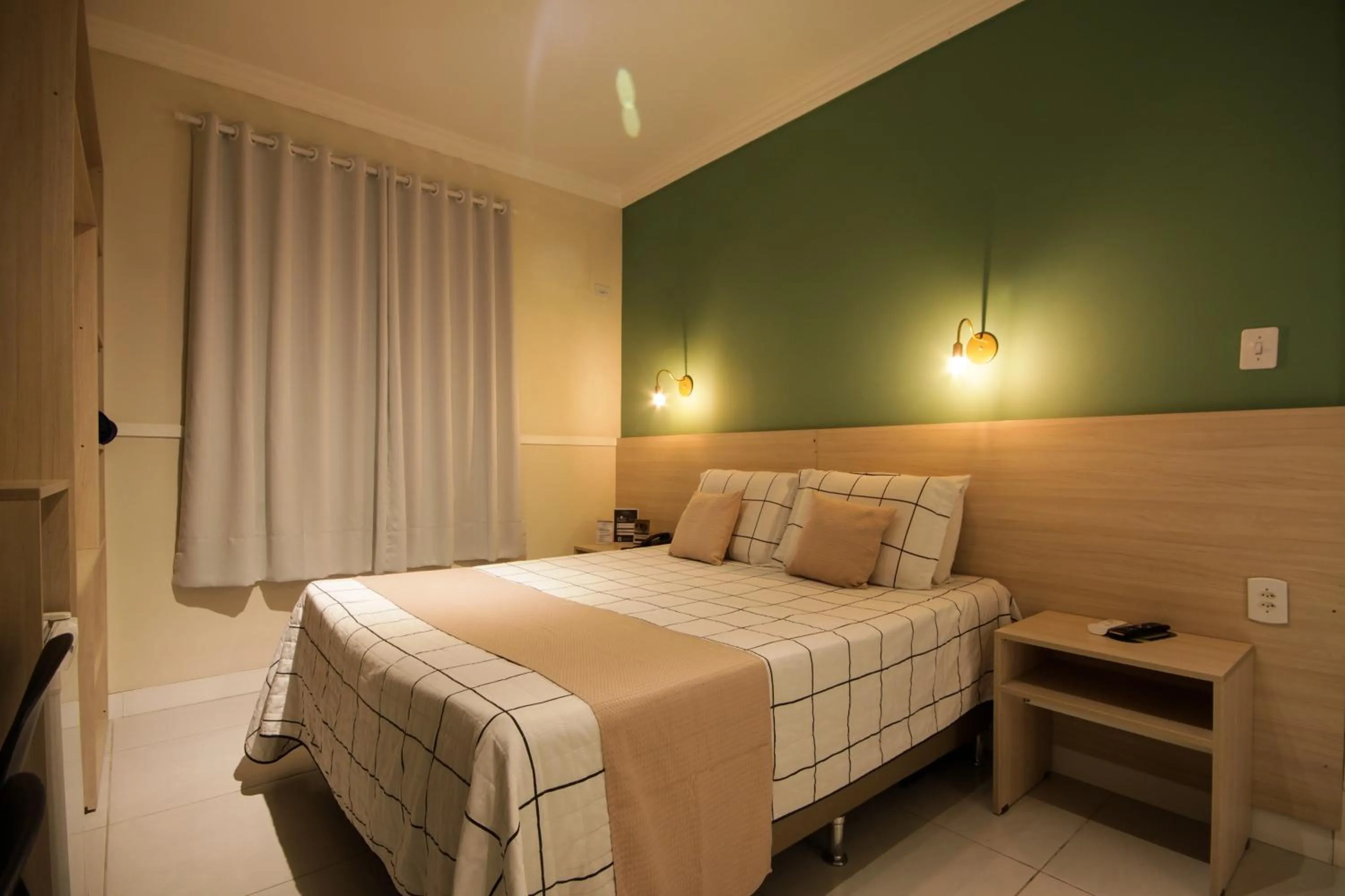 Bed in Hotel Itamarati Centro-República