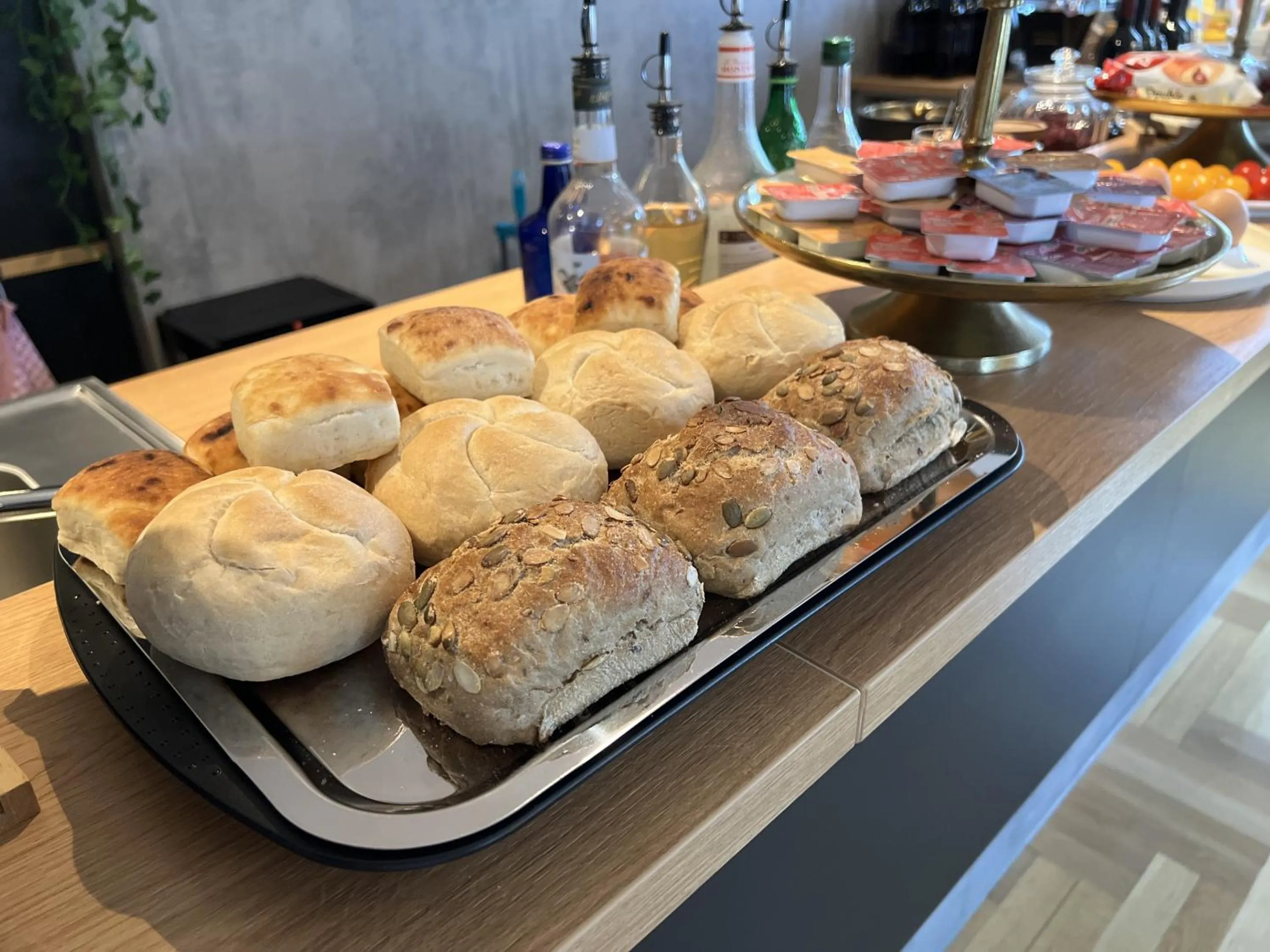 Breakfast in Hotel Falken