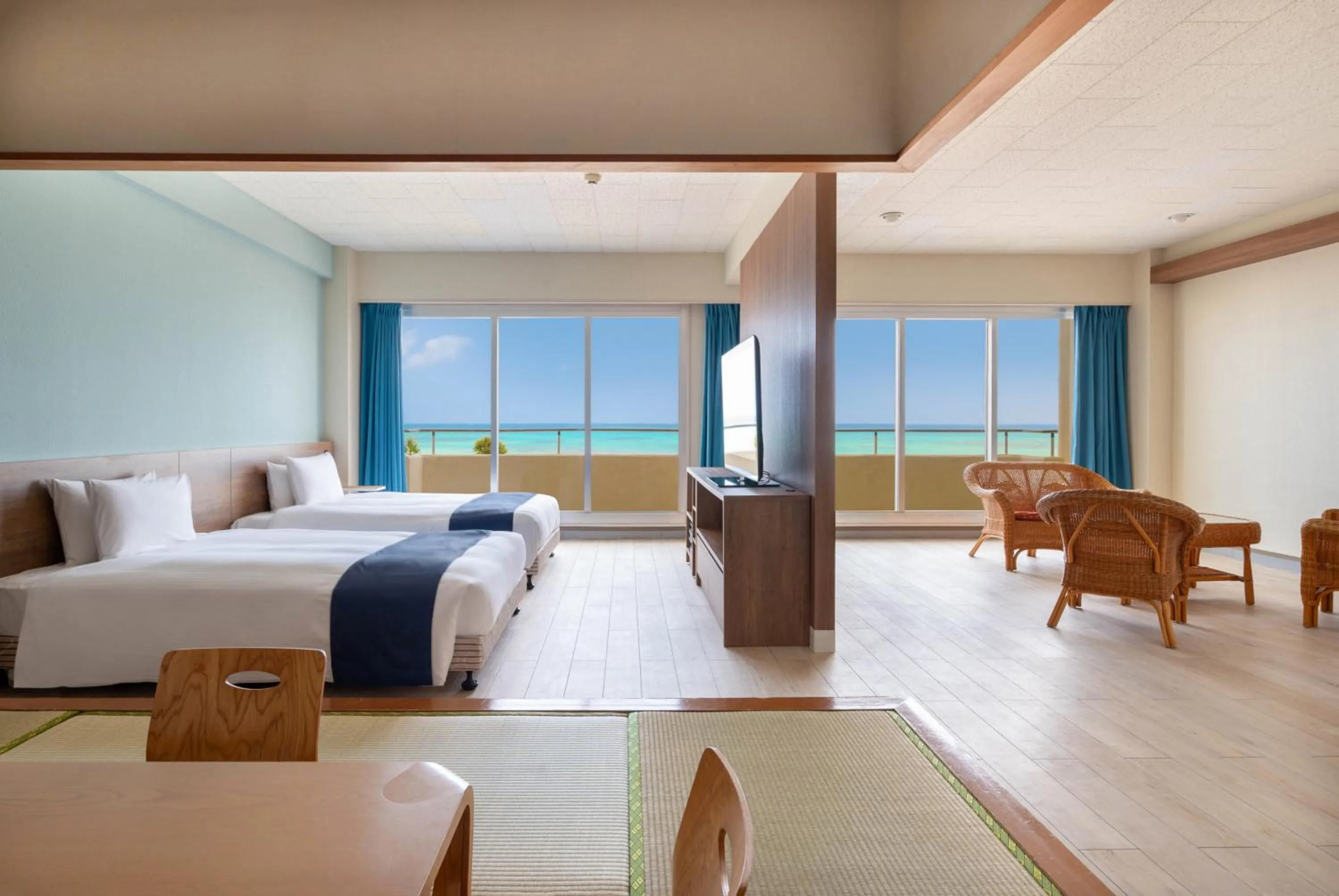 View (from property/room), Bed in EN RESORT Kumejima EEF Beach Hotel