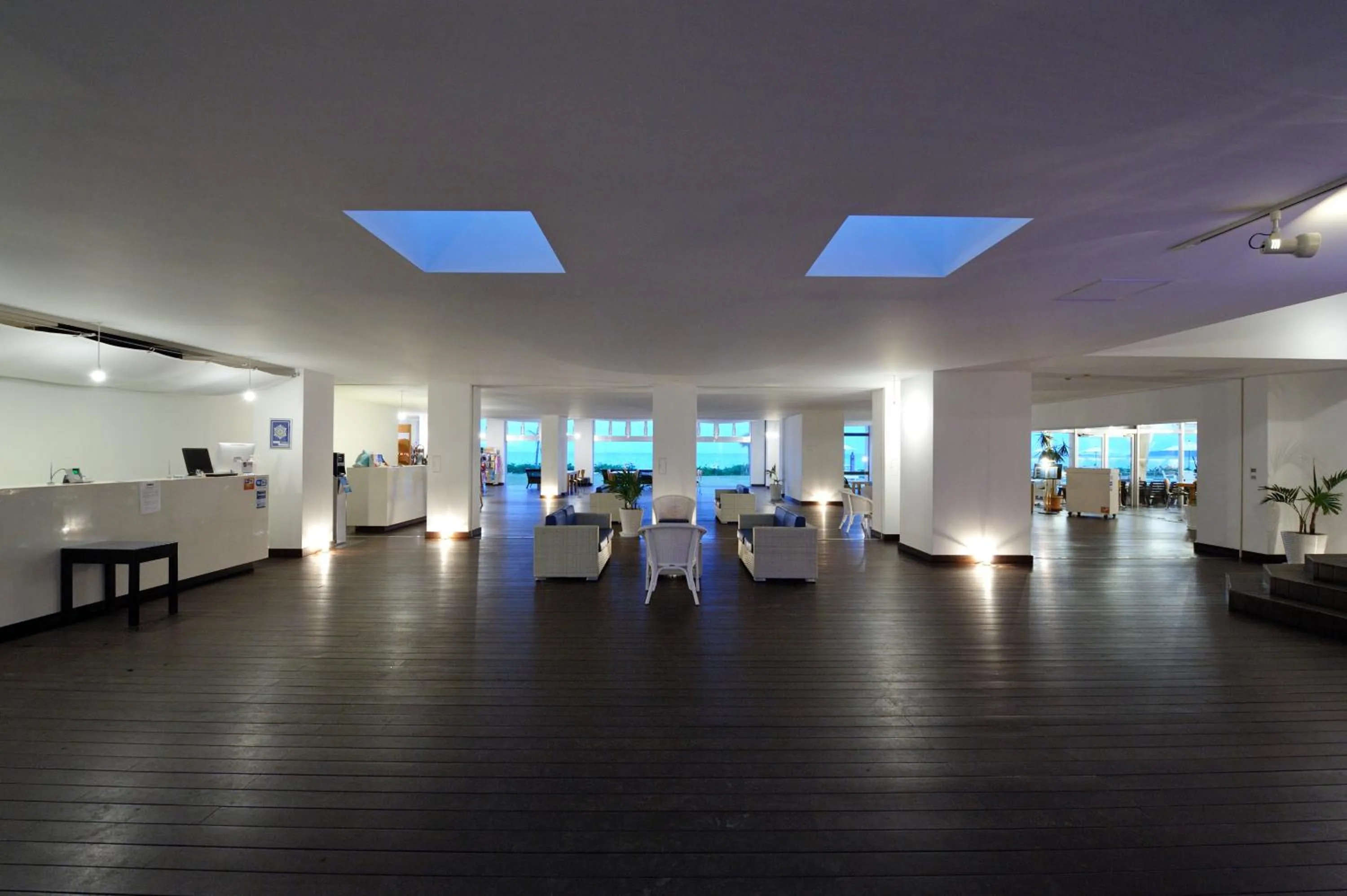 Communal lounge/ TV room in EN RESORT Kumejima EEF Beach Hotel