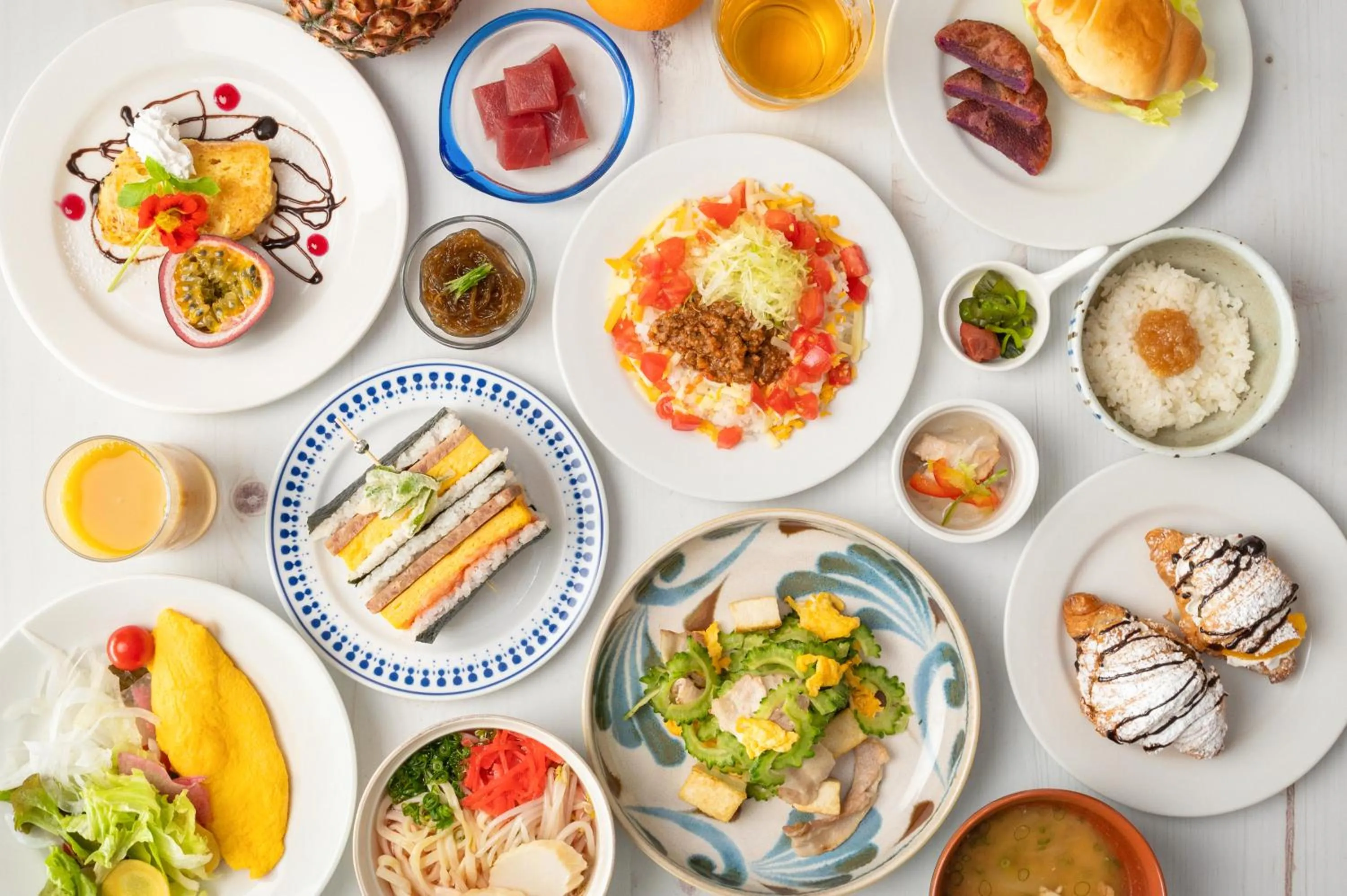 Buffet breakfast in EN RESORT Kumejima EEF Beach Hotel