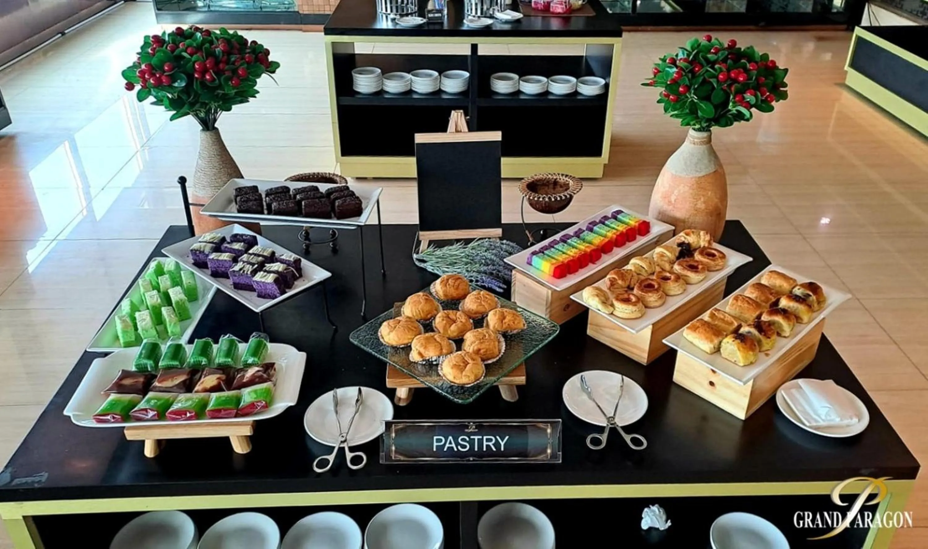 Breakfast in Grand Paragon Hotel