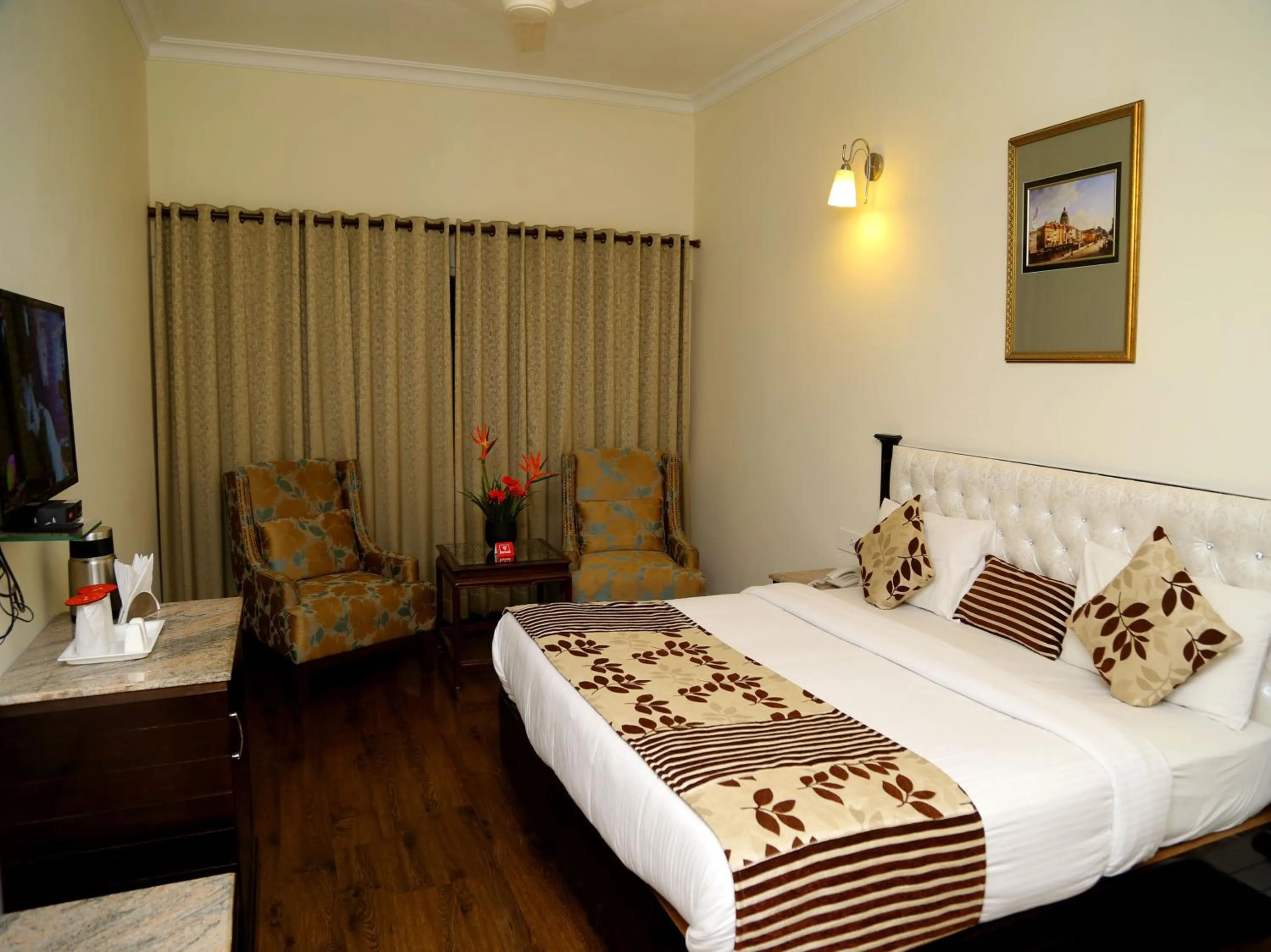 Bedroom, Bed in Akashdeep 22