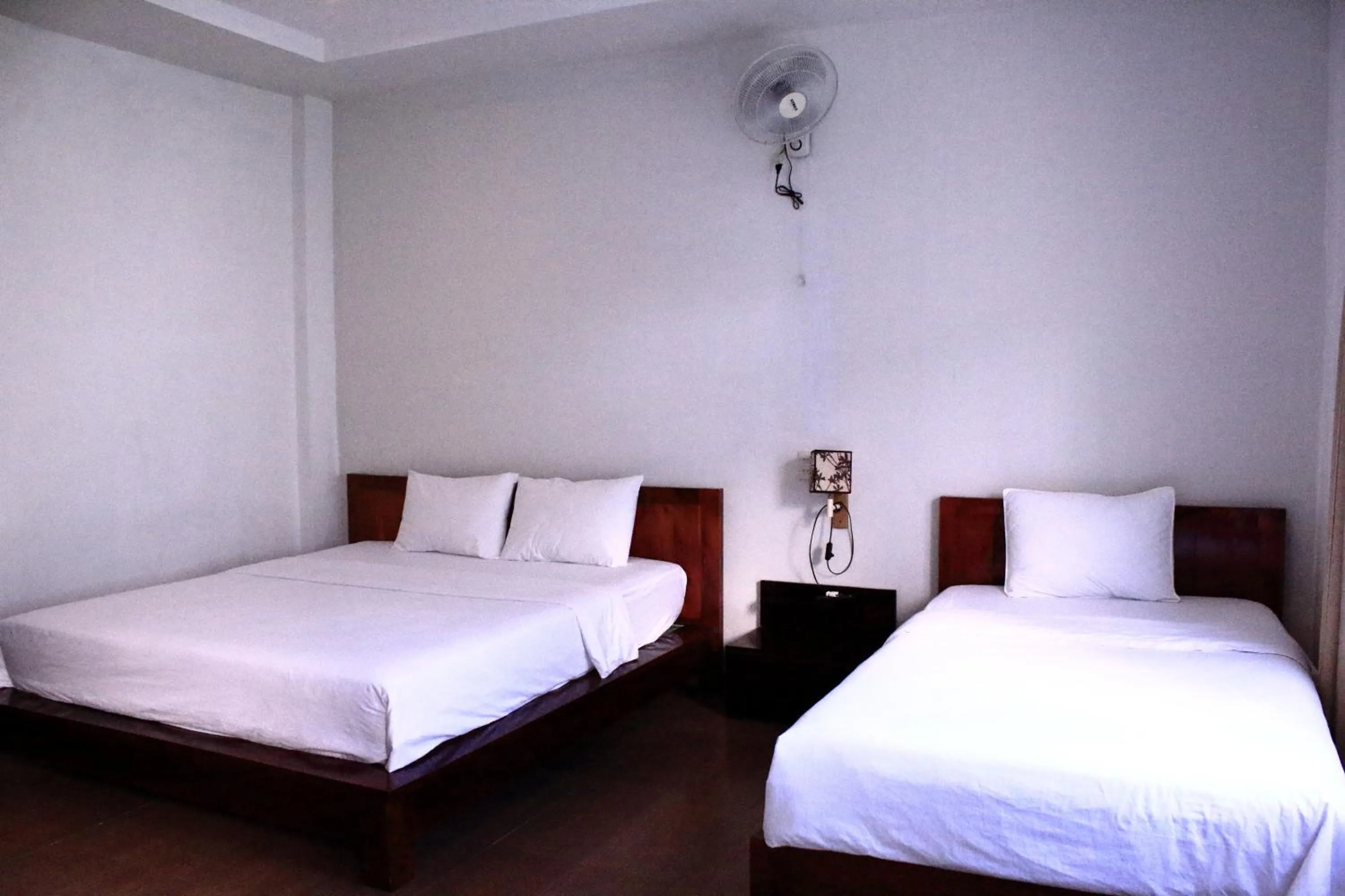 Bed in Sunshine Bungalow