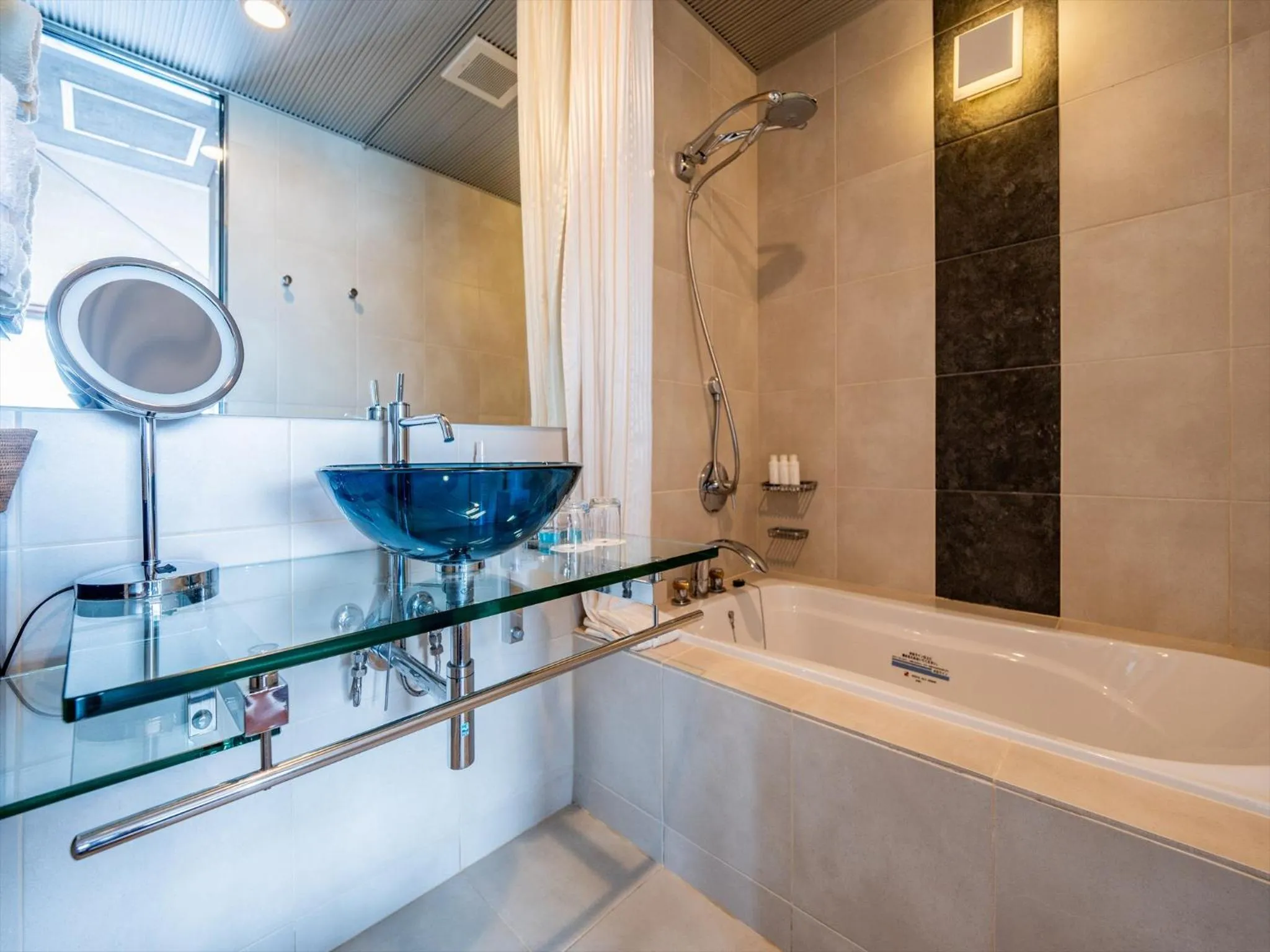 Bathroom in Oriental Hills Okinawa