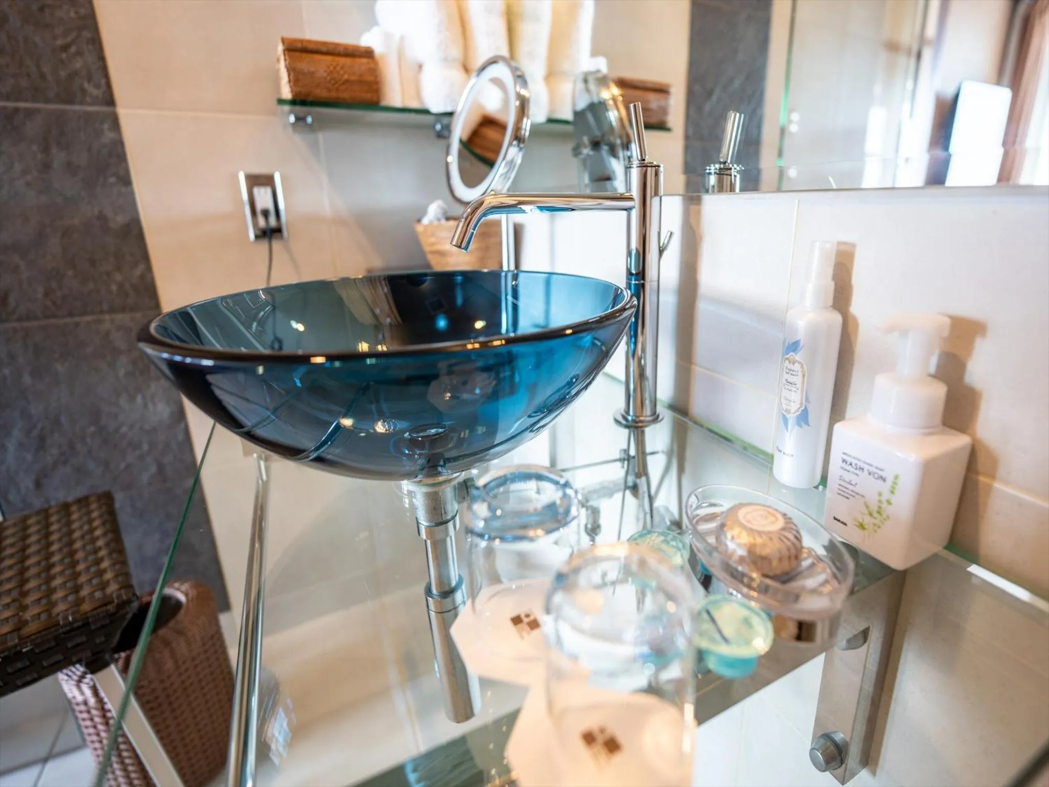 Photo of the whole room in Oriental Hills Okinawa