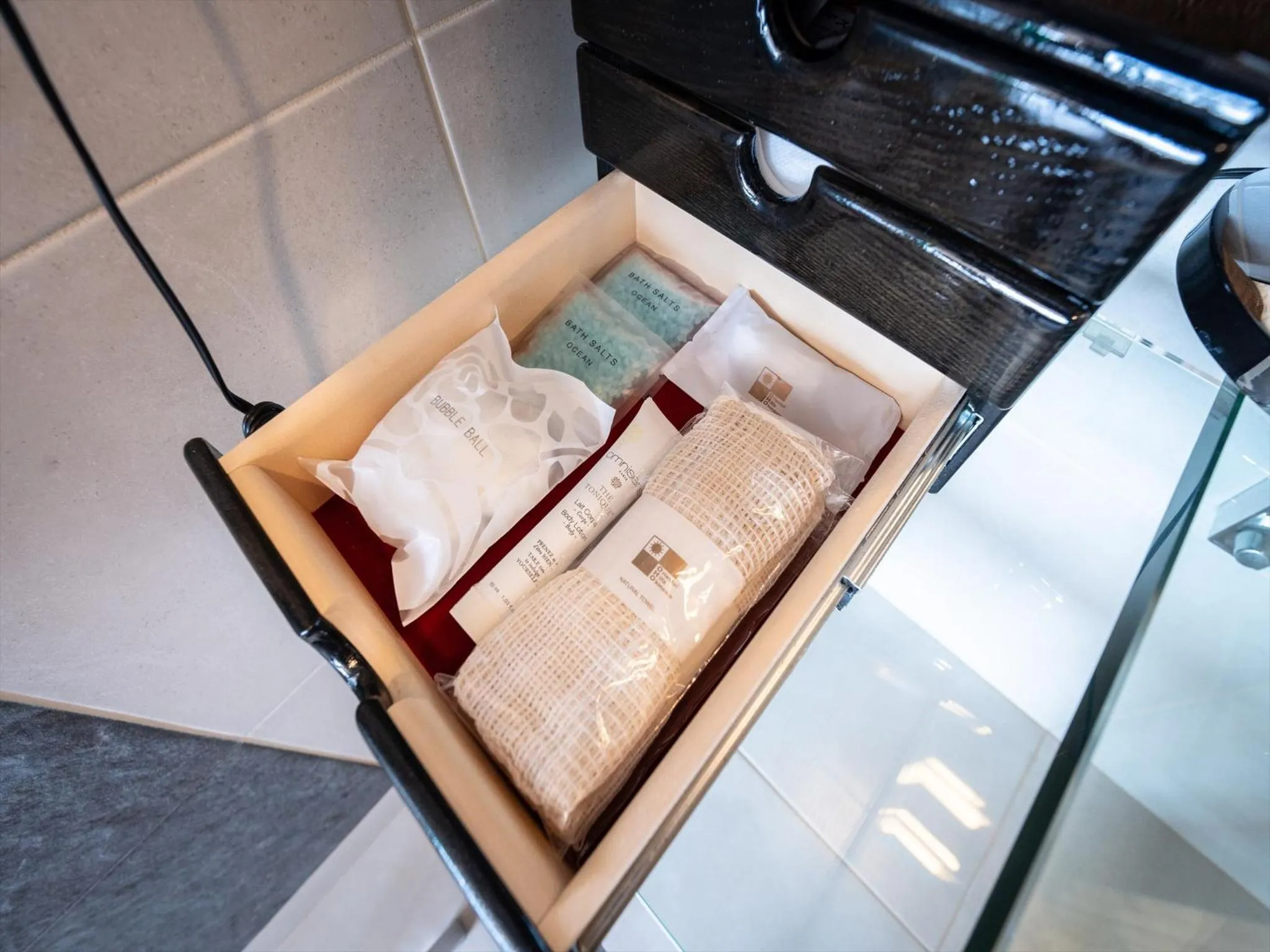 Photo of the whole room in Oriental Hills Okinawa