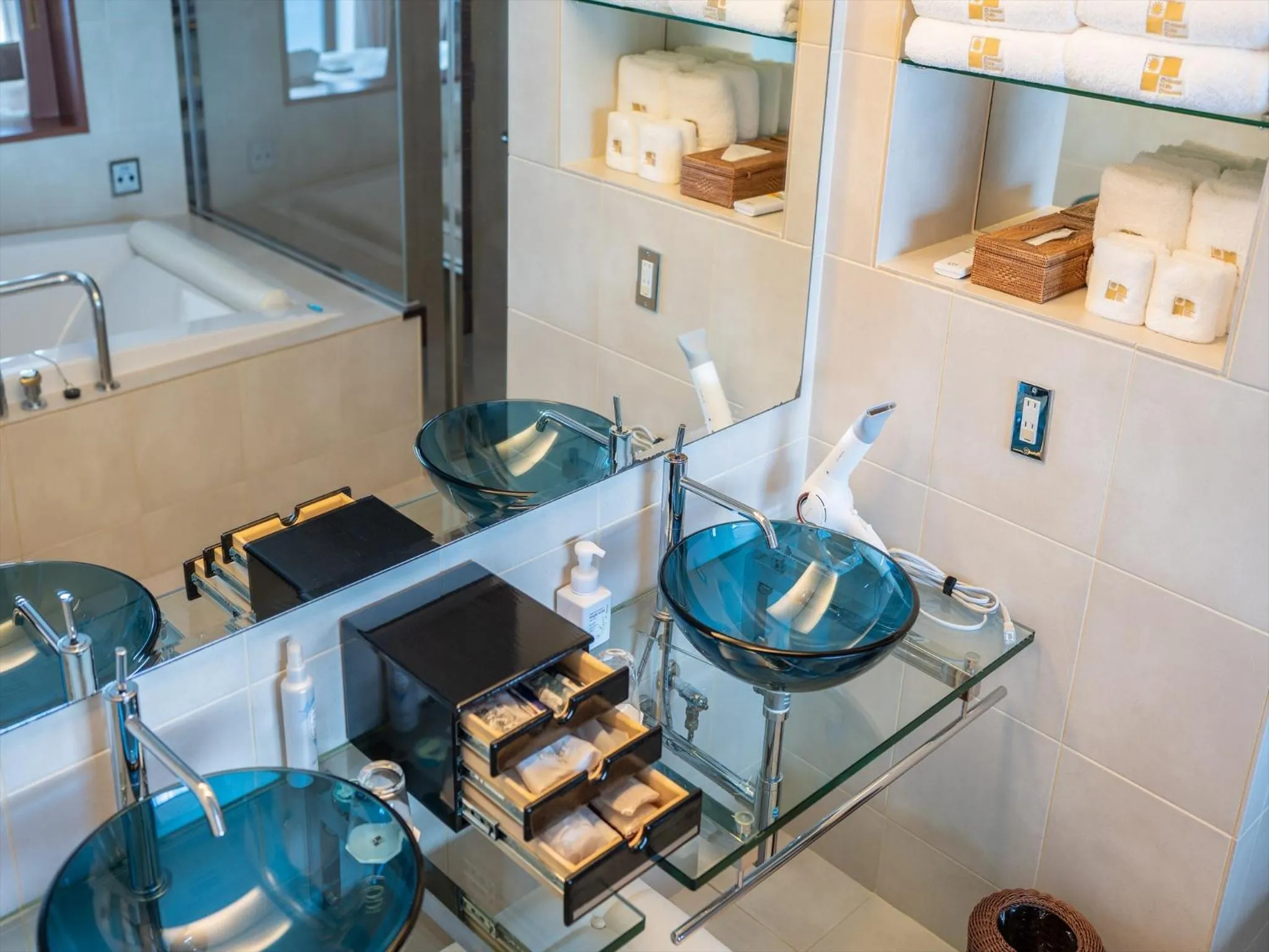 Photo of the whole room in Oriental Hills Okinawa