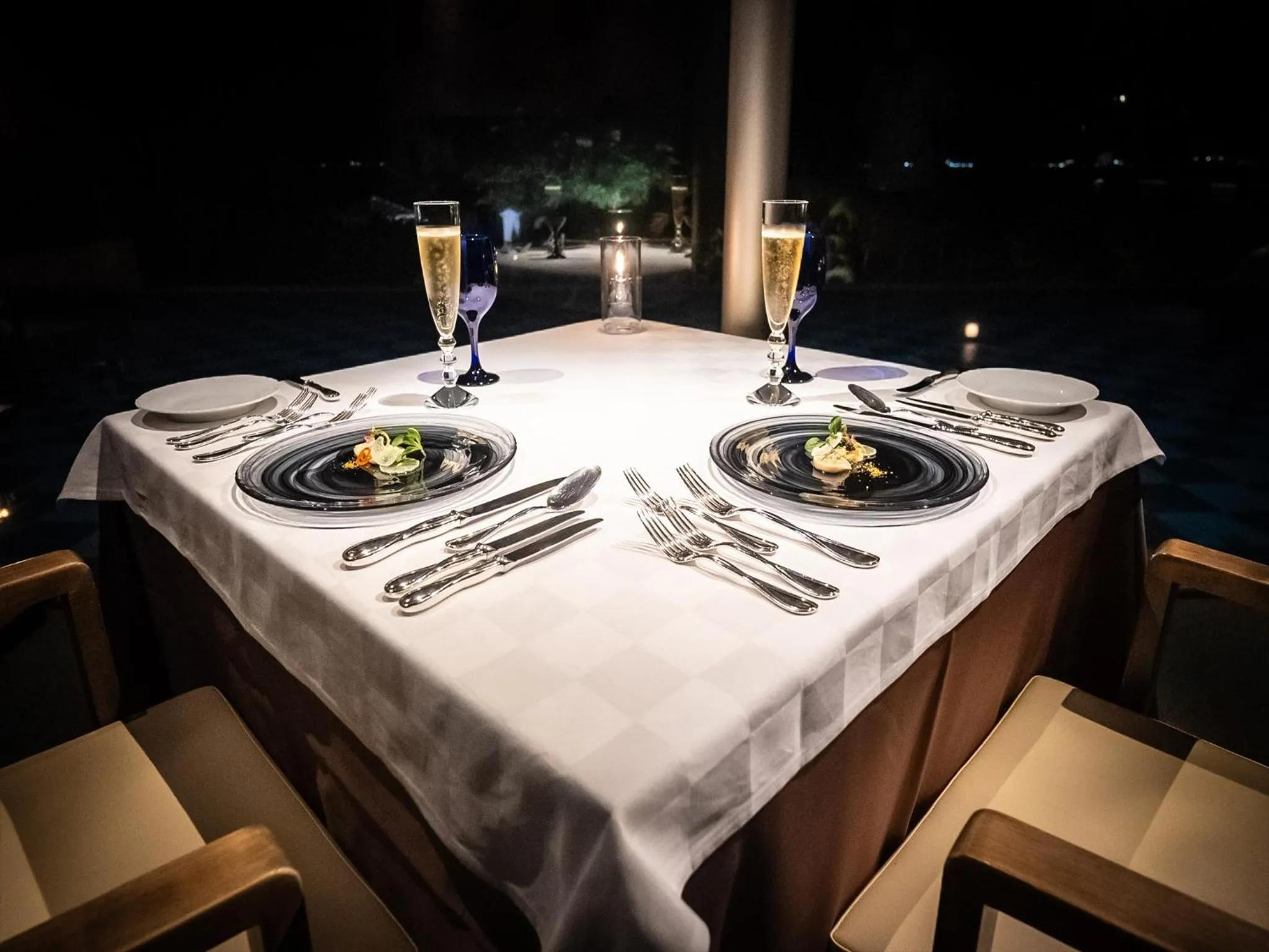 Restaurant/places to eat in Oriental Hills Okinawa