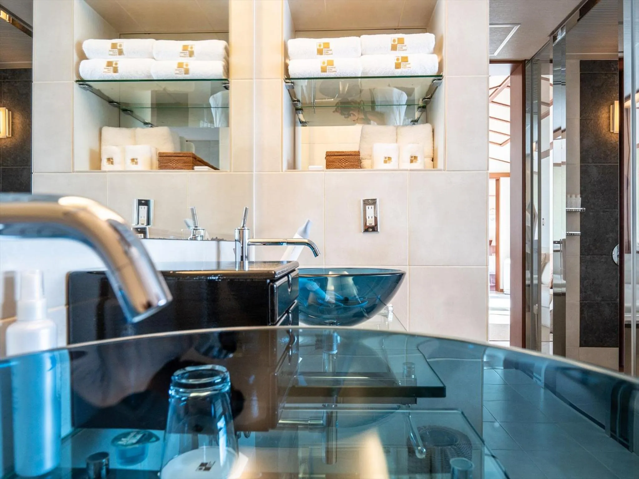 Photo of the whole room in Oriental Hills Okinawa