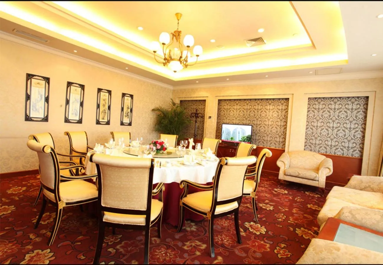 Restaurant/places to eat in Beijing Asia Pacific Garden Hotel