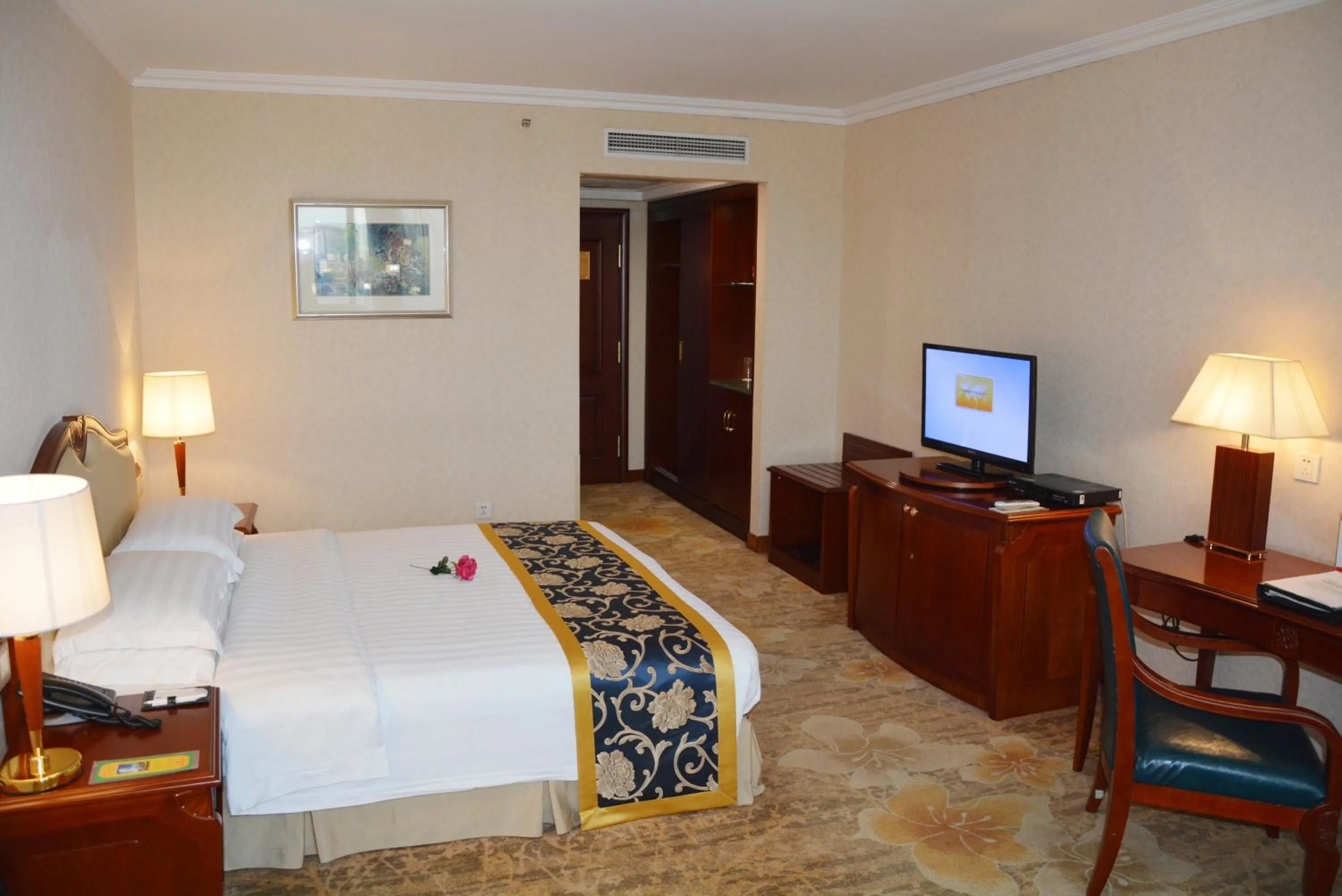 Photo of the whole room in Beijing Asia Pacific Garden Hotel