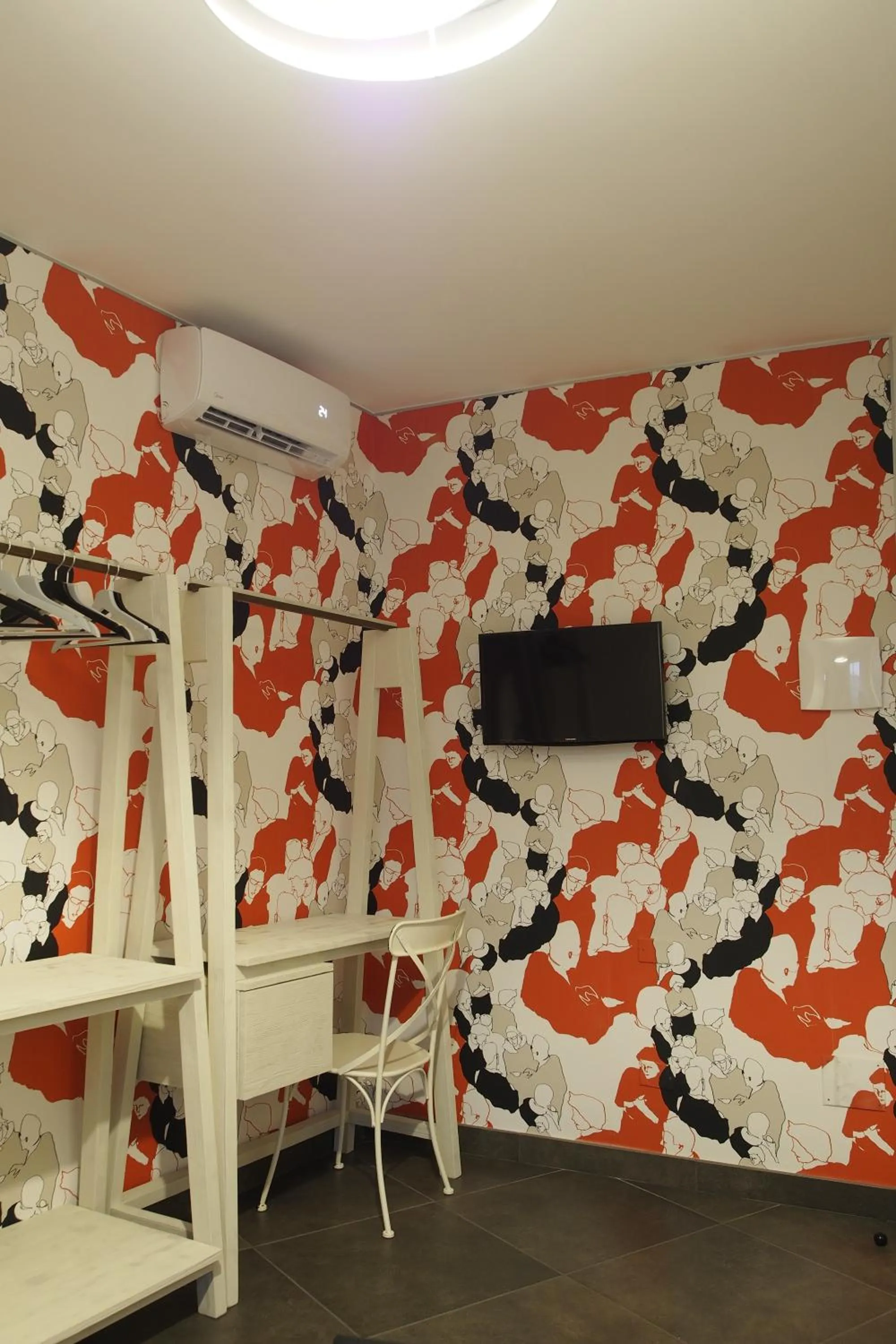 Decorative detail in Terrazzani Suite