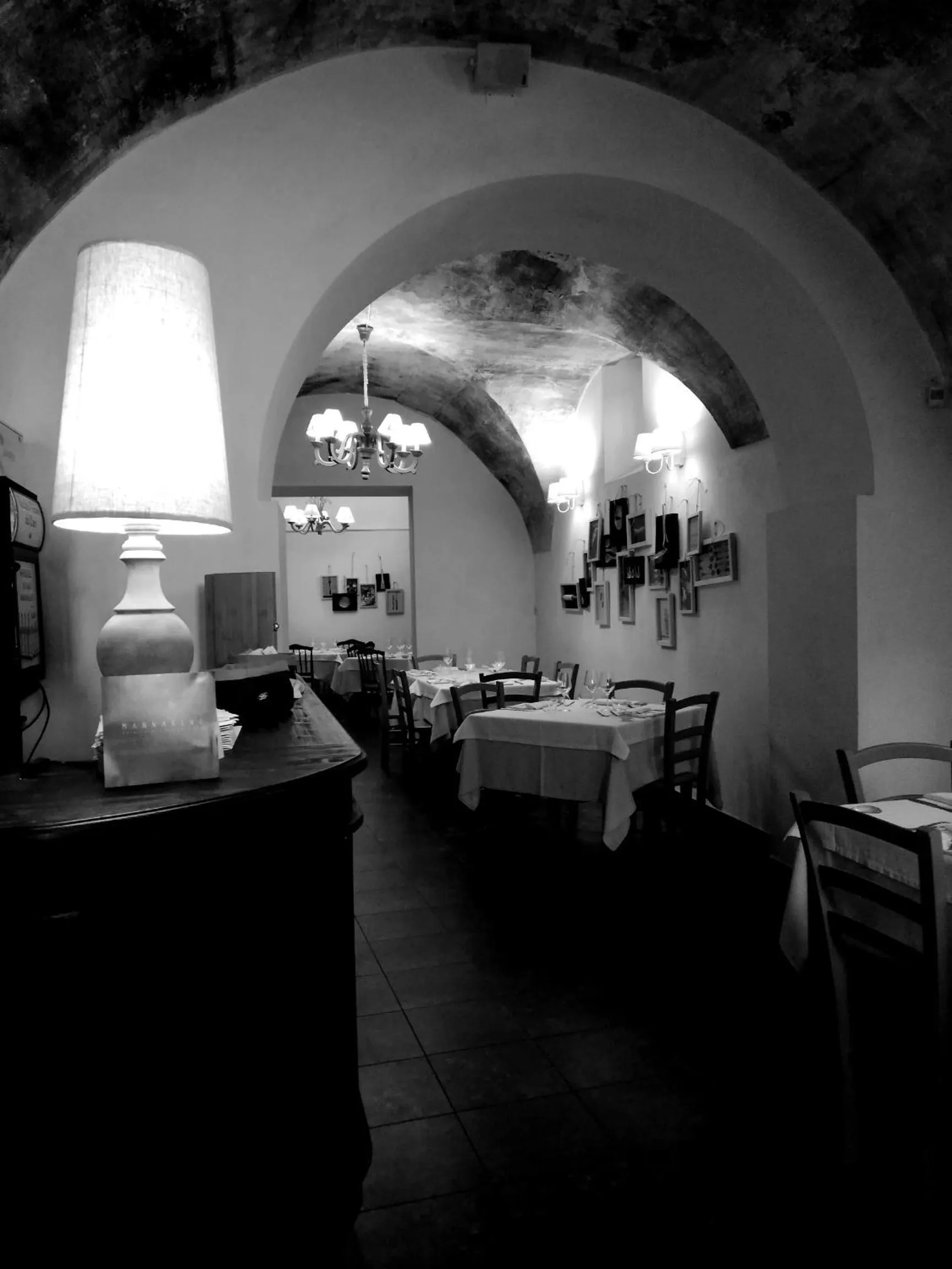 Restaurant/places to eat in Terrazzani Suite