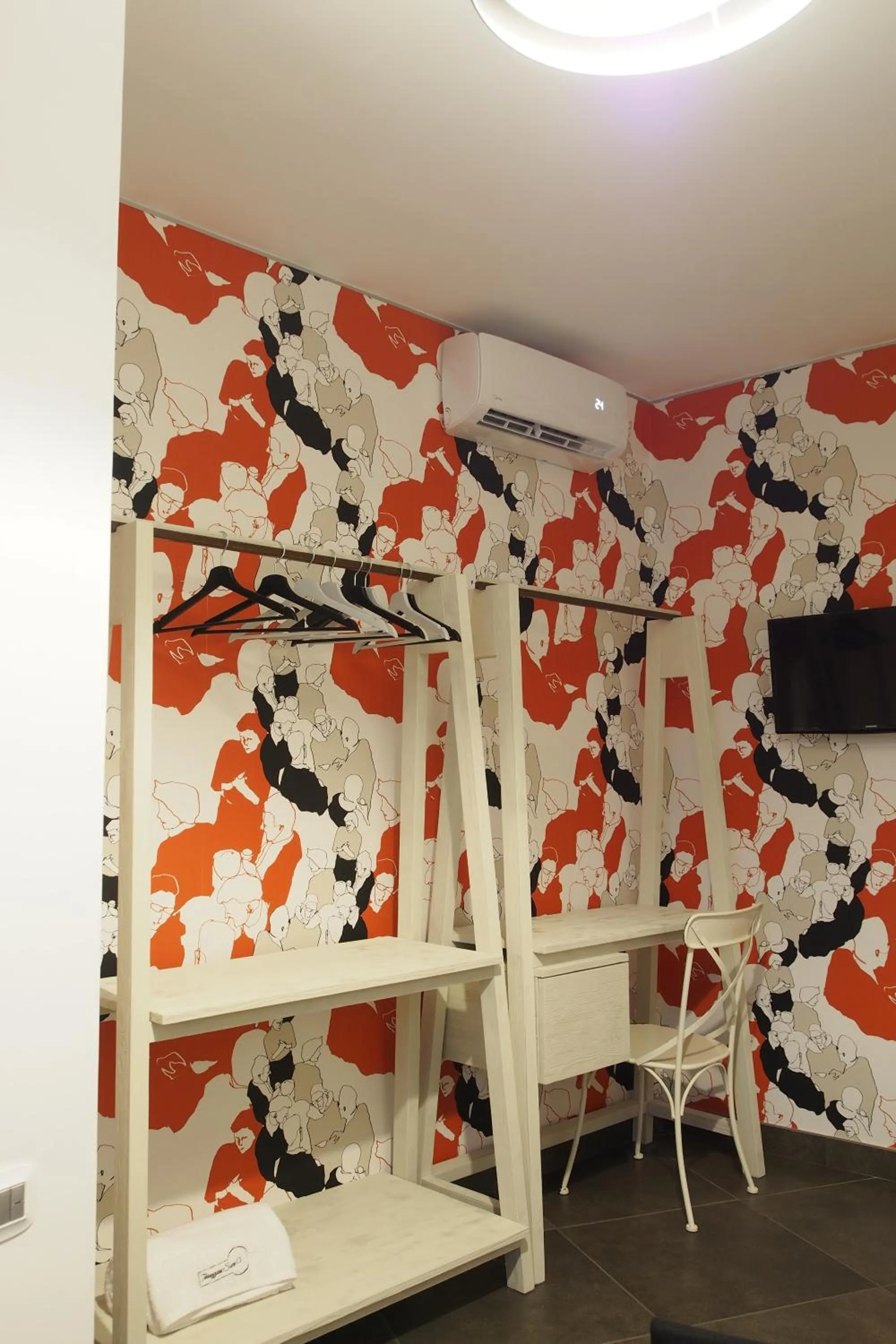 Decorative detail in Terrazzani Suite