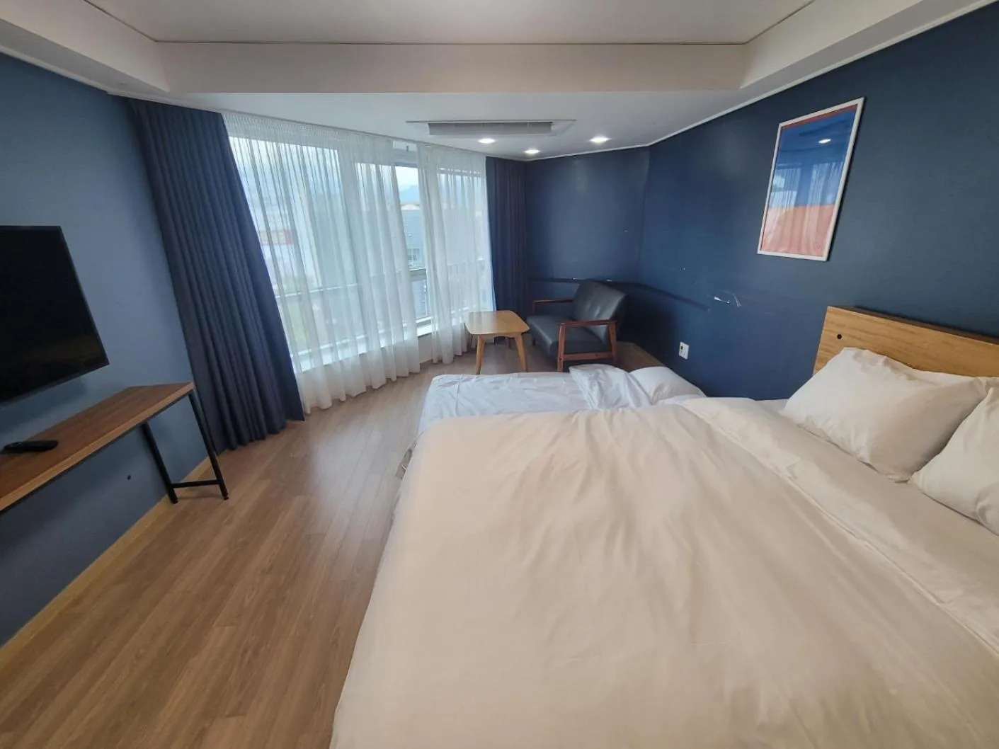 Bed in Sokcho Marina Hotel