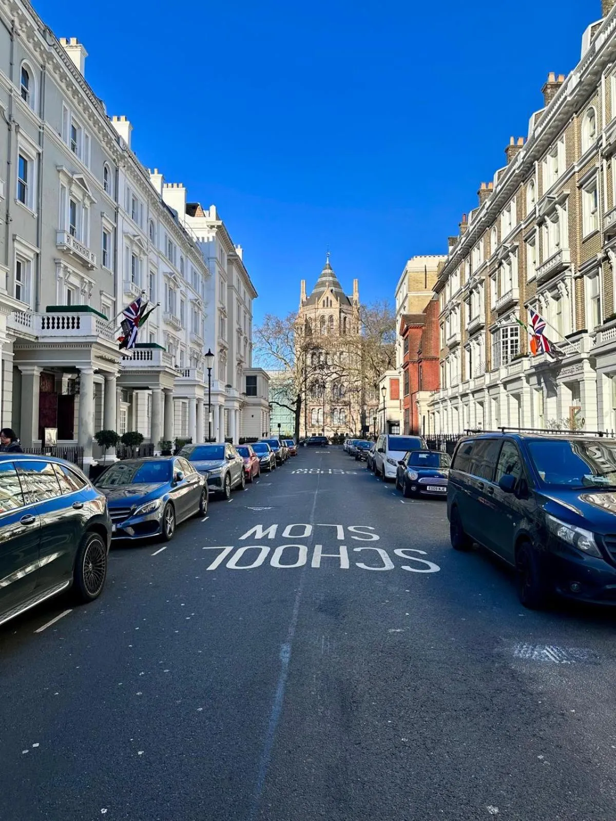 Neighbourhood in Acacia Hotel