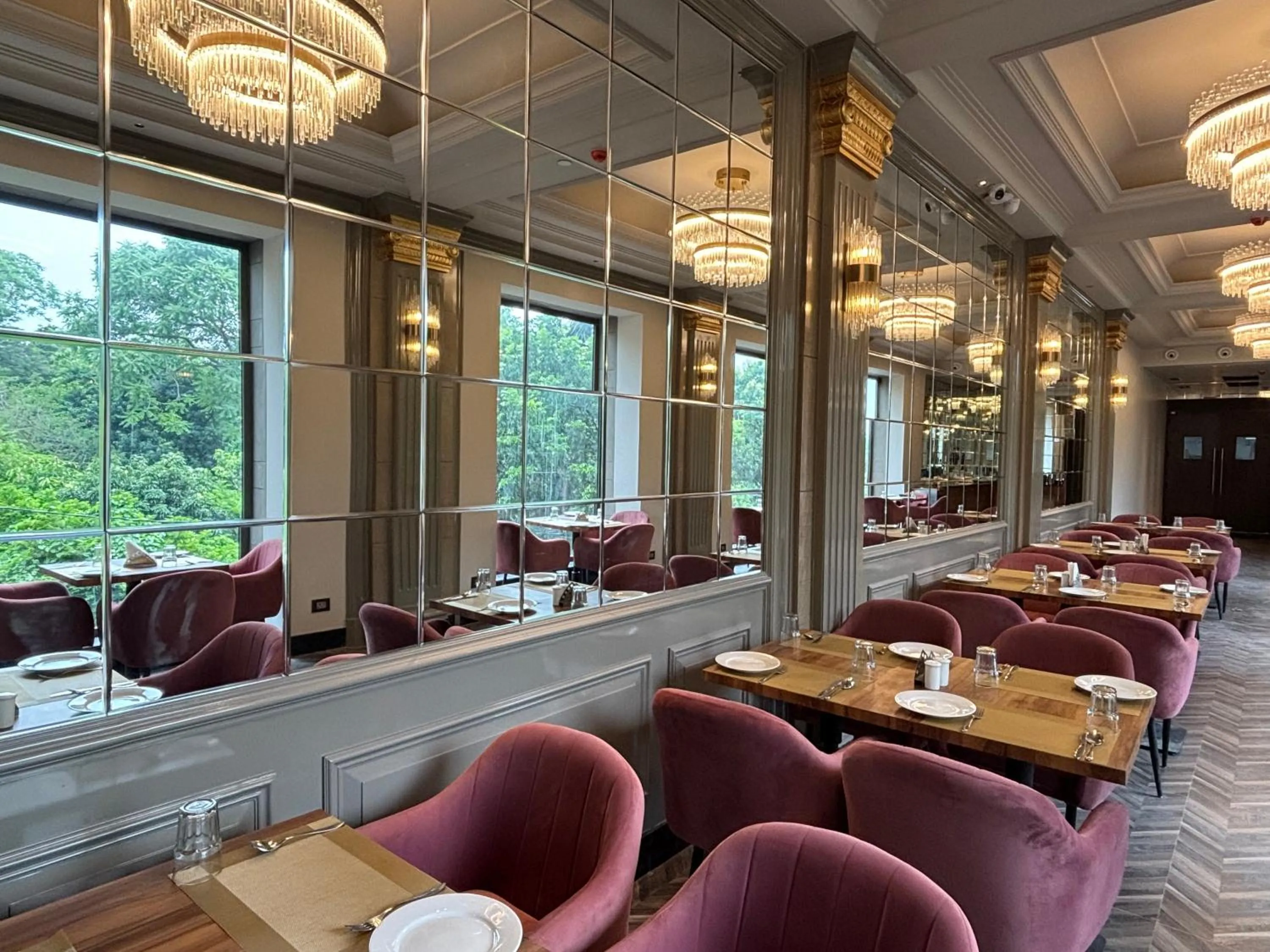 The Supreme Hotel and Banquet