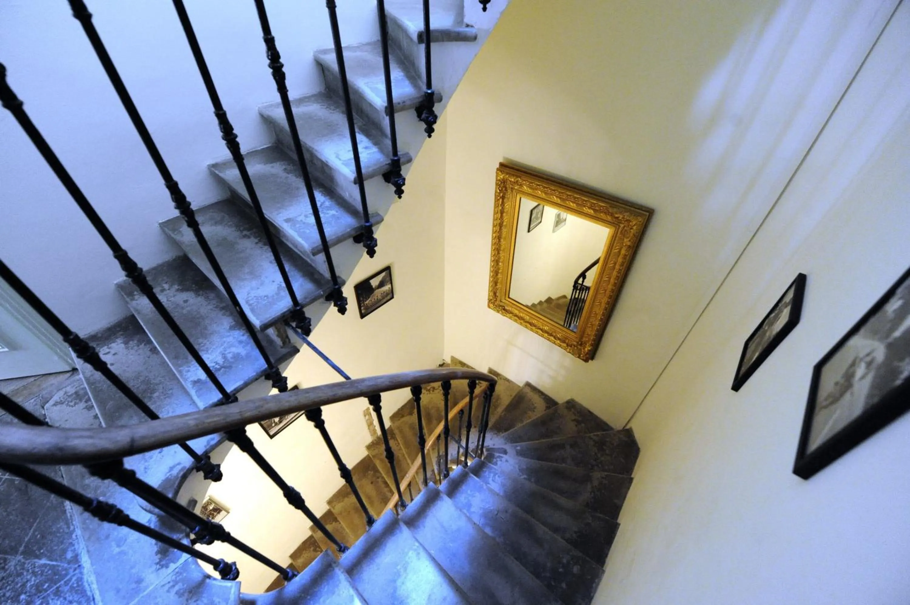Property building in The Apartments, Rue Barbès