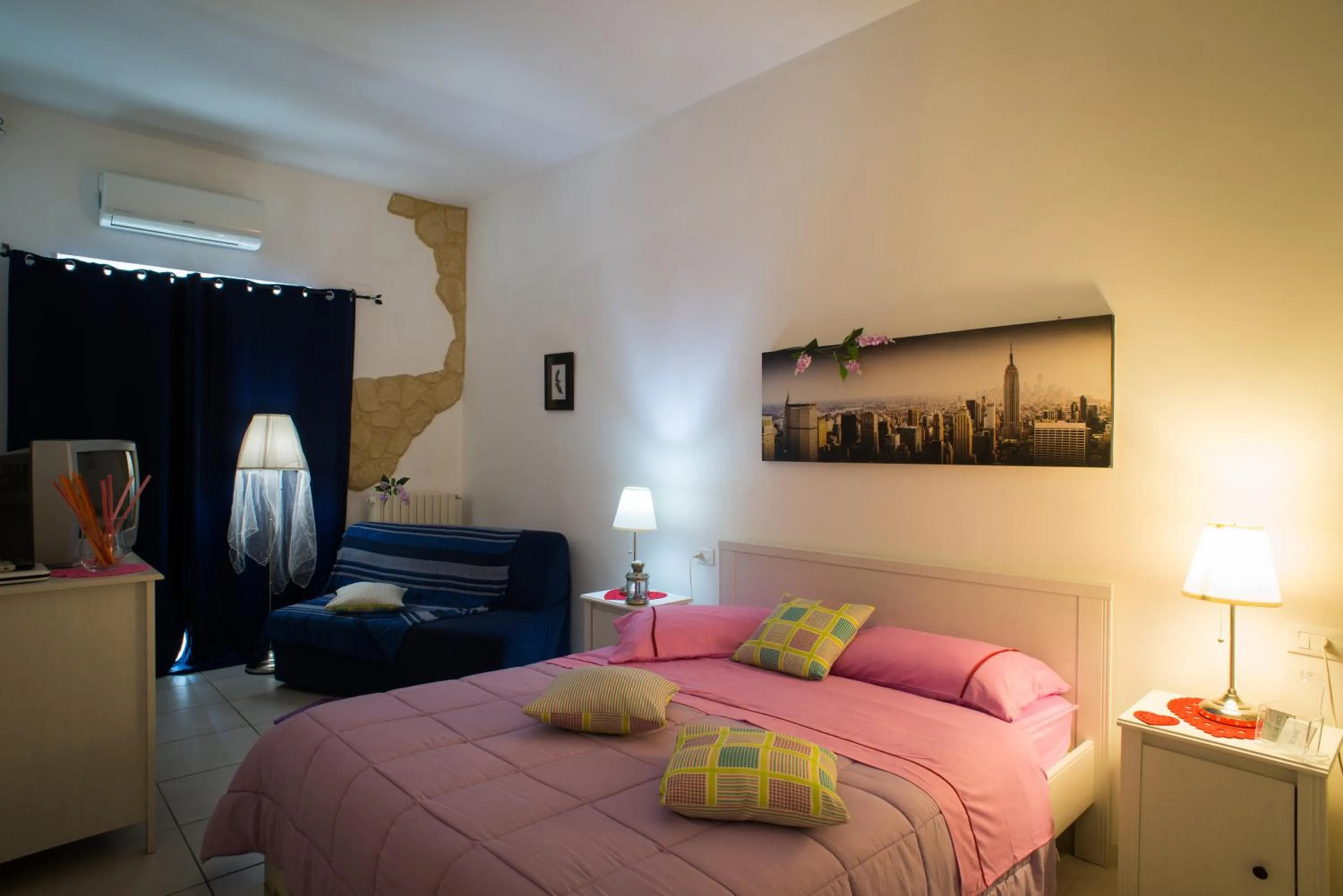 Photo of the whole room in Suites Florence