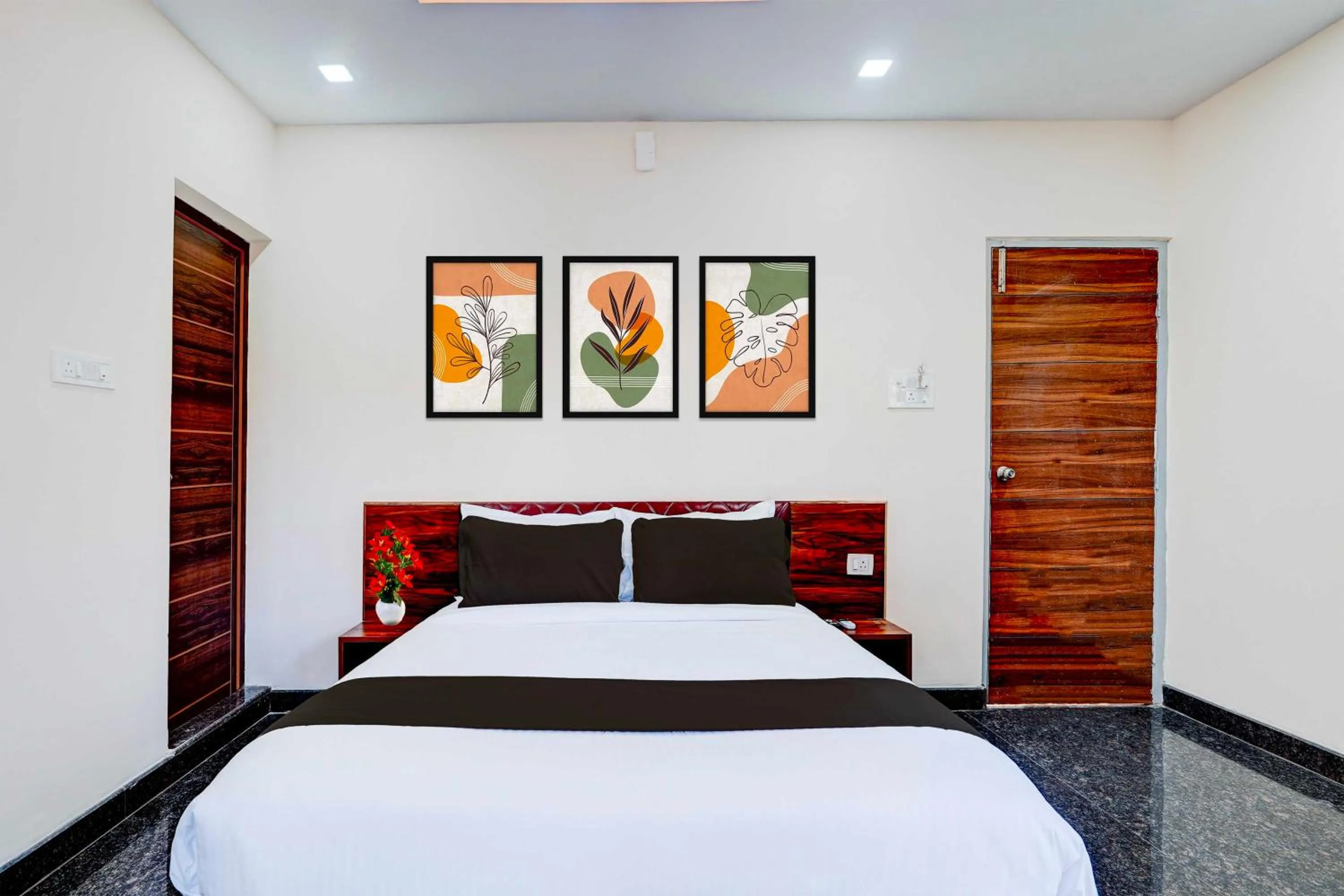 Other, Bed in Hotel O Bhattrahalli Lakeview