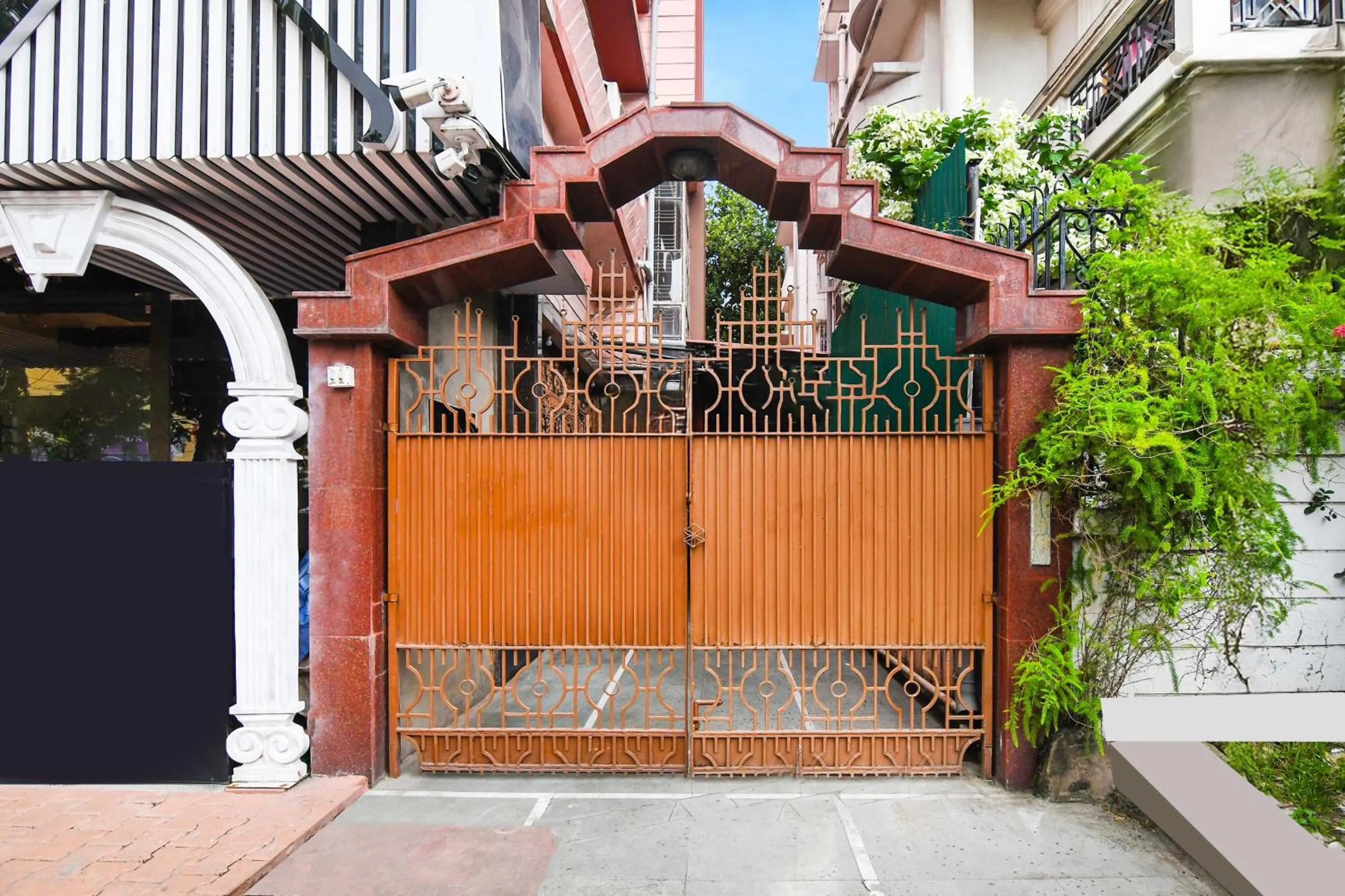 Facade/entrance in Hotel O Salt Lake Company Serviced
